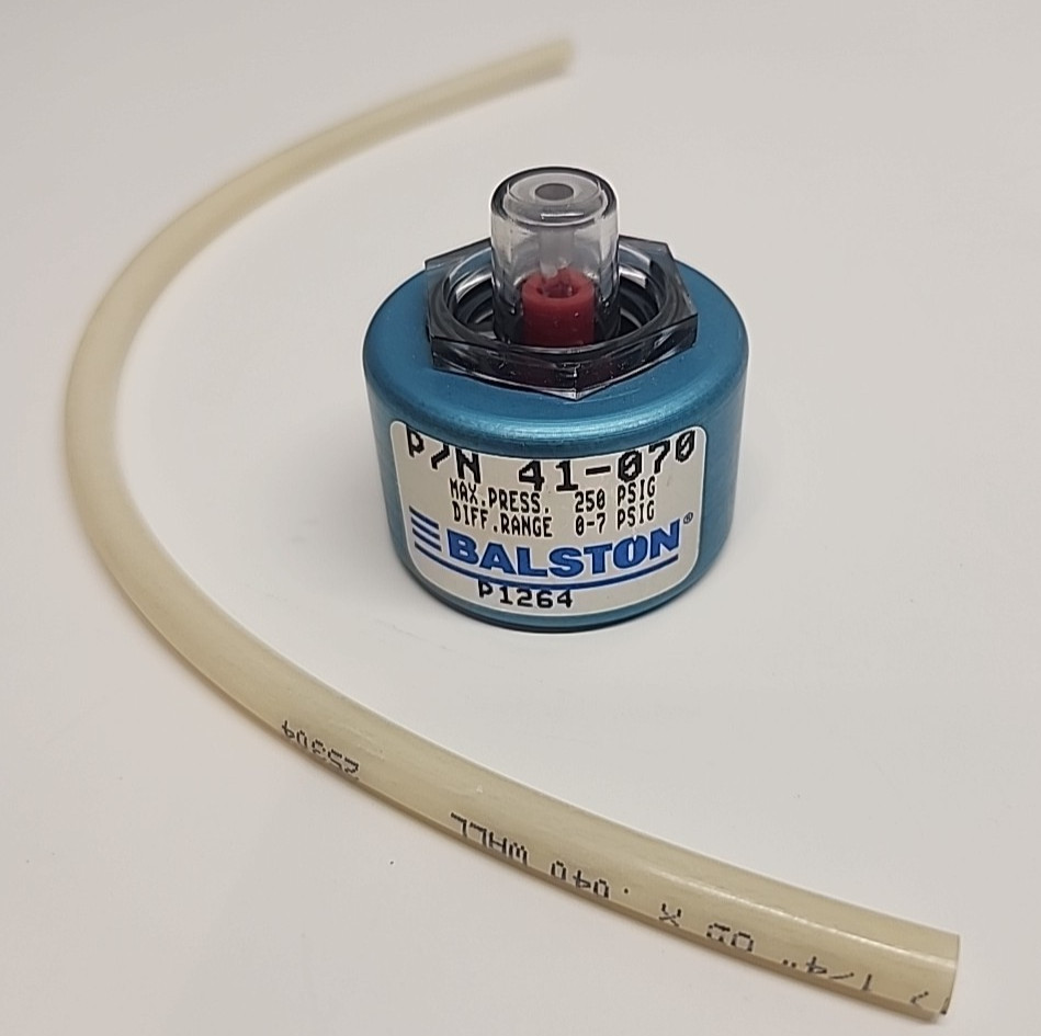 Balston Filter 41-070 Differential Pressure Indicator Max 250 Range 0-7 PSGI