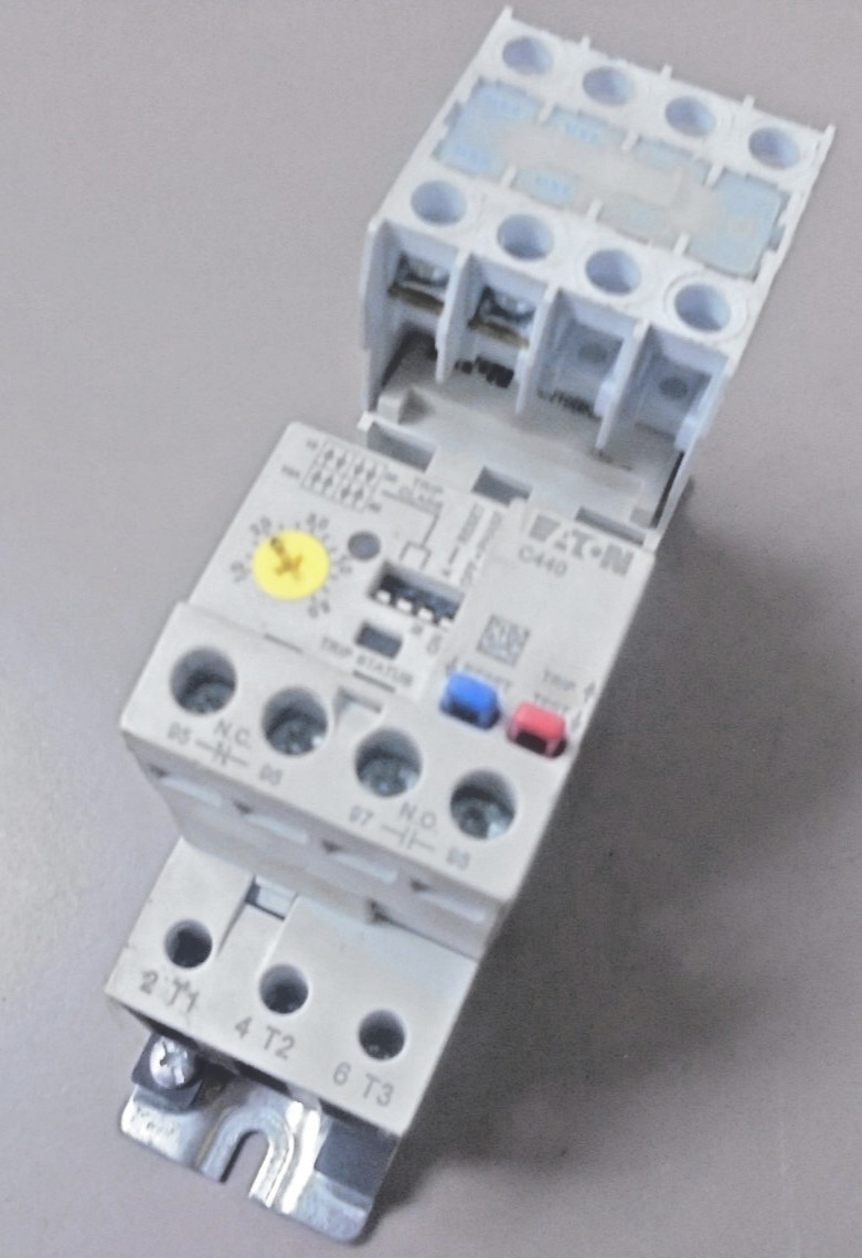 Eaton AN19BN0 Motor Control Starter / C440 Relay / C320KGTW Auxillary Contact