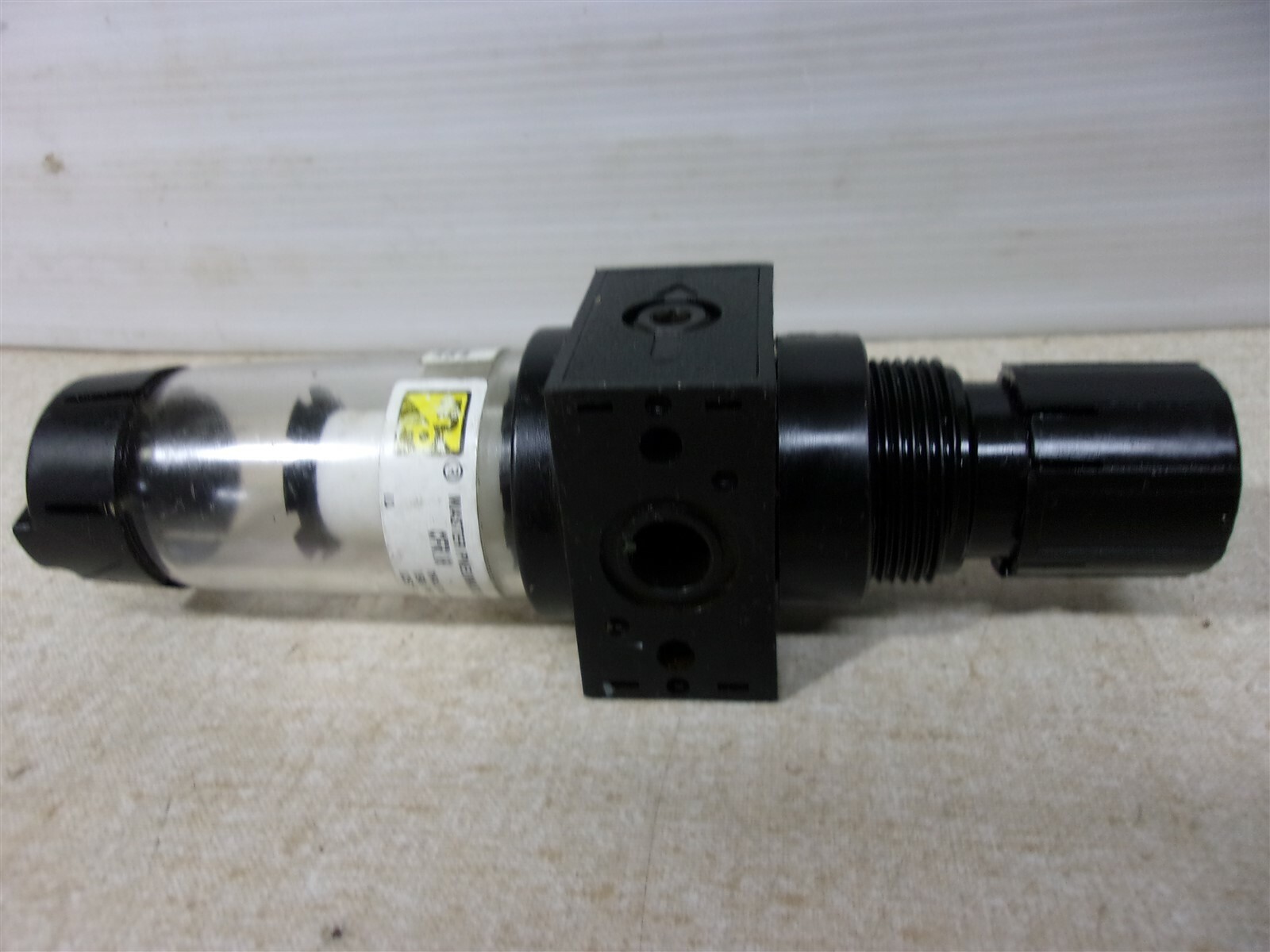Master Pneumatics CFR10 Filter Regulator *FREE SHIPPING*