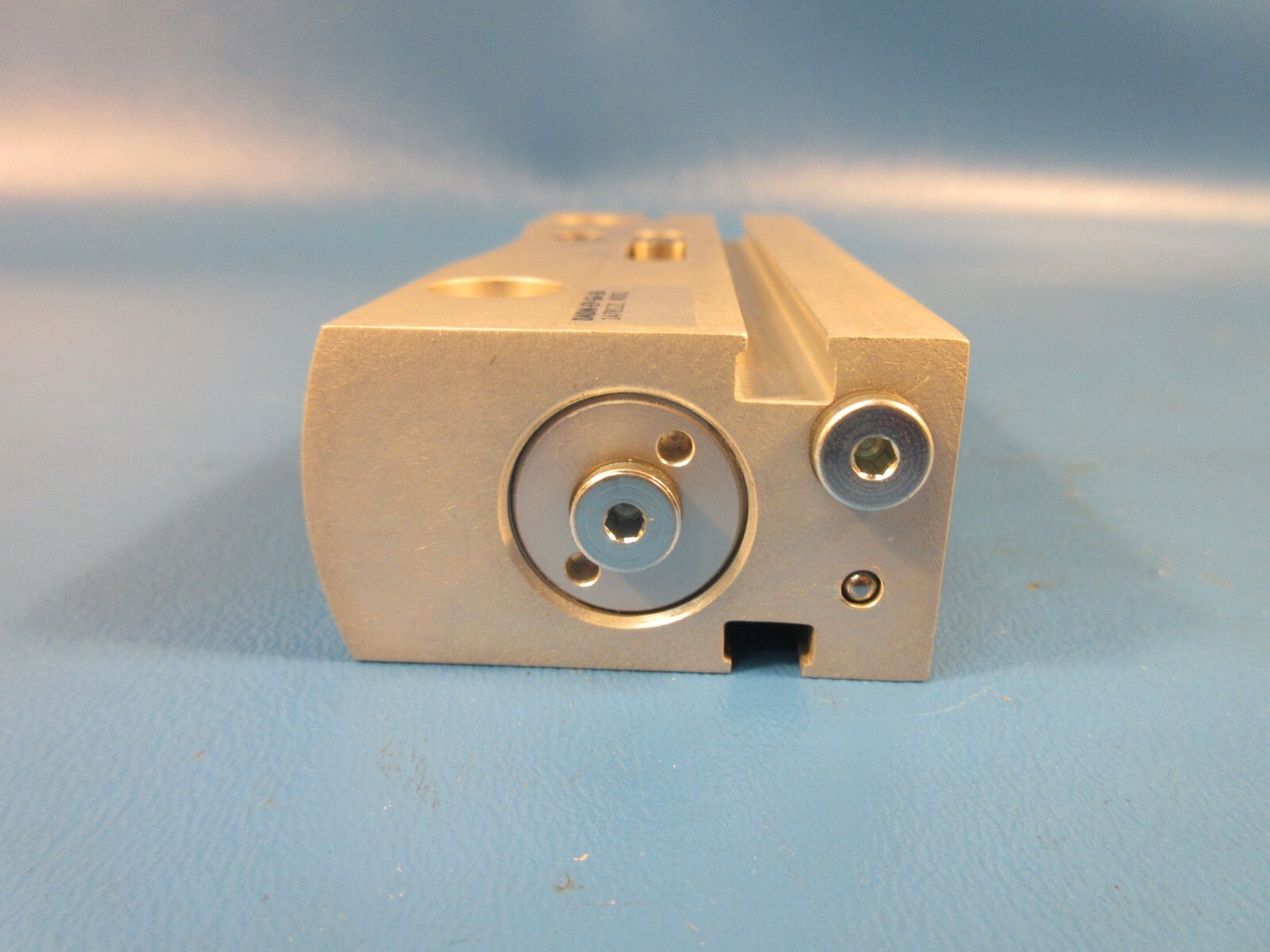 Festo DADM-EP-G6-16, 1478121 Intermediate Position Module