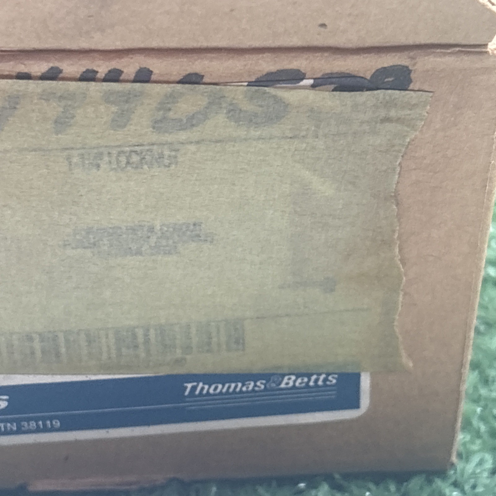 Thomas & Betts 144 1-1/4″ Steel Locknut BOX OF 50