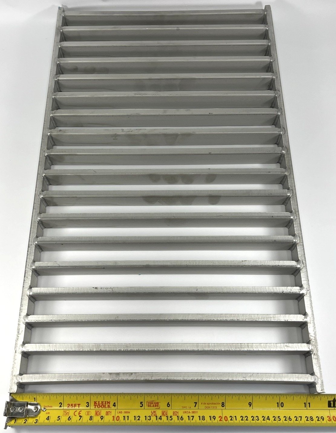 Blucher/ Watts 19-5/8″ x 11-5/8″ SS Trench Drain Grate 697.225.300.50/ BTG-XXL12