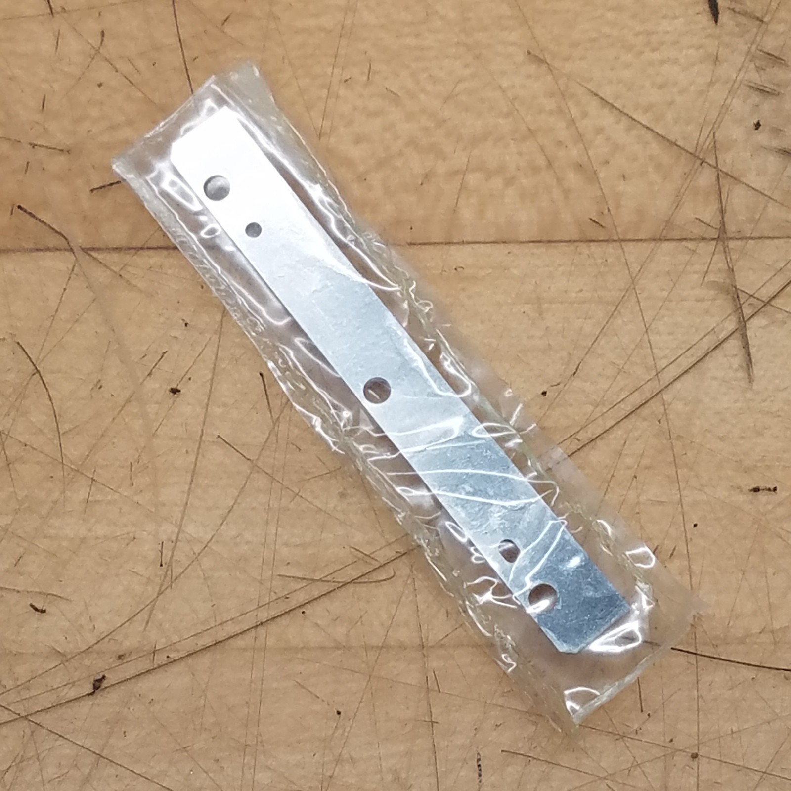 Stratasys KIT-01026-S Roller Knife Replacements with Screws & Instructions – NEW