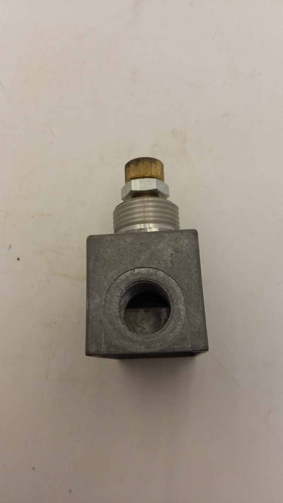 FESTO GRA-1/4B FLOW CONTROL VALVE ONE WAY 0.1 TO 10 BAR 420-780 L/MIN FLOW RATE