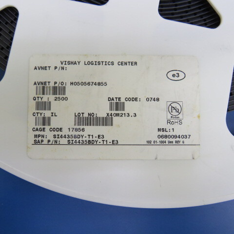 VISHAY SI4435DY Qty of 140 per Lot TRANSSO-8P-CHAN FET 30V