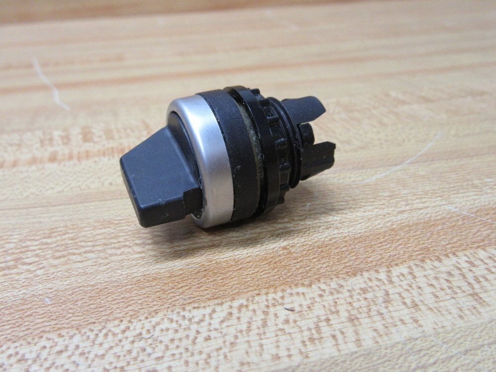 Eaton A22-RWK1V Klockner/Moeller 2-Pos Selector Switch A22RWK1V