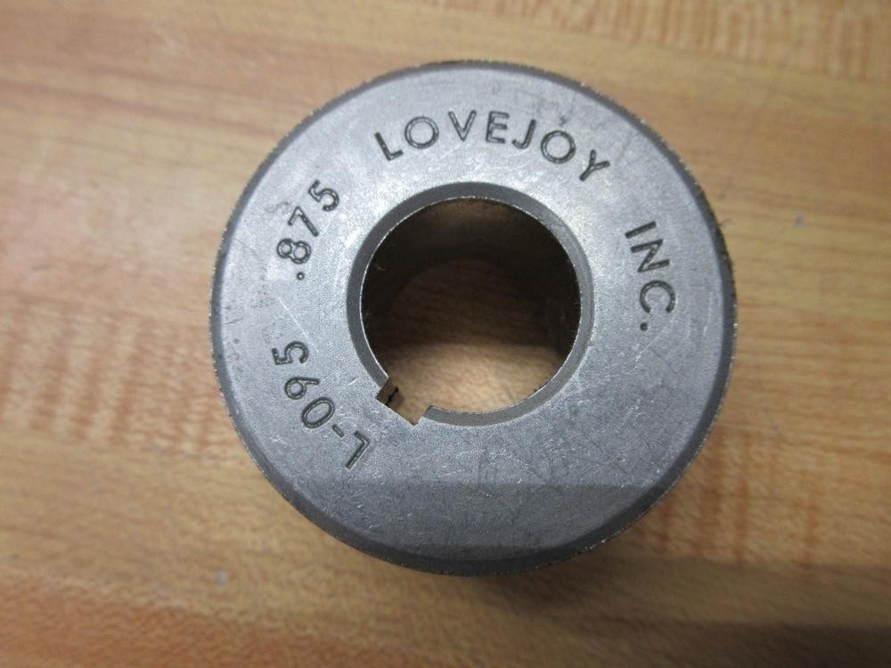 Lovejoy L-095 .875 Jaw Coupling W/KW L095875