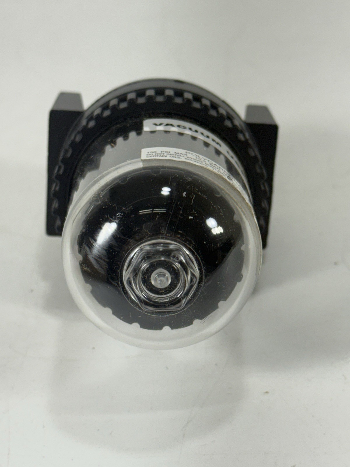 STERIS P093909592 1/2″ NPT Air Filter Assembly – Master Pneumatics FC60-4SF75