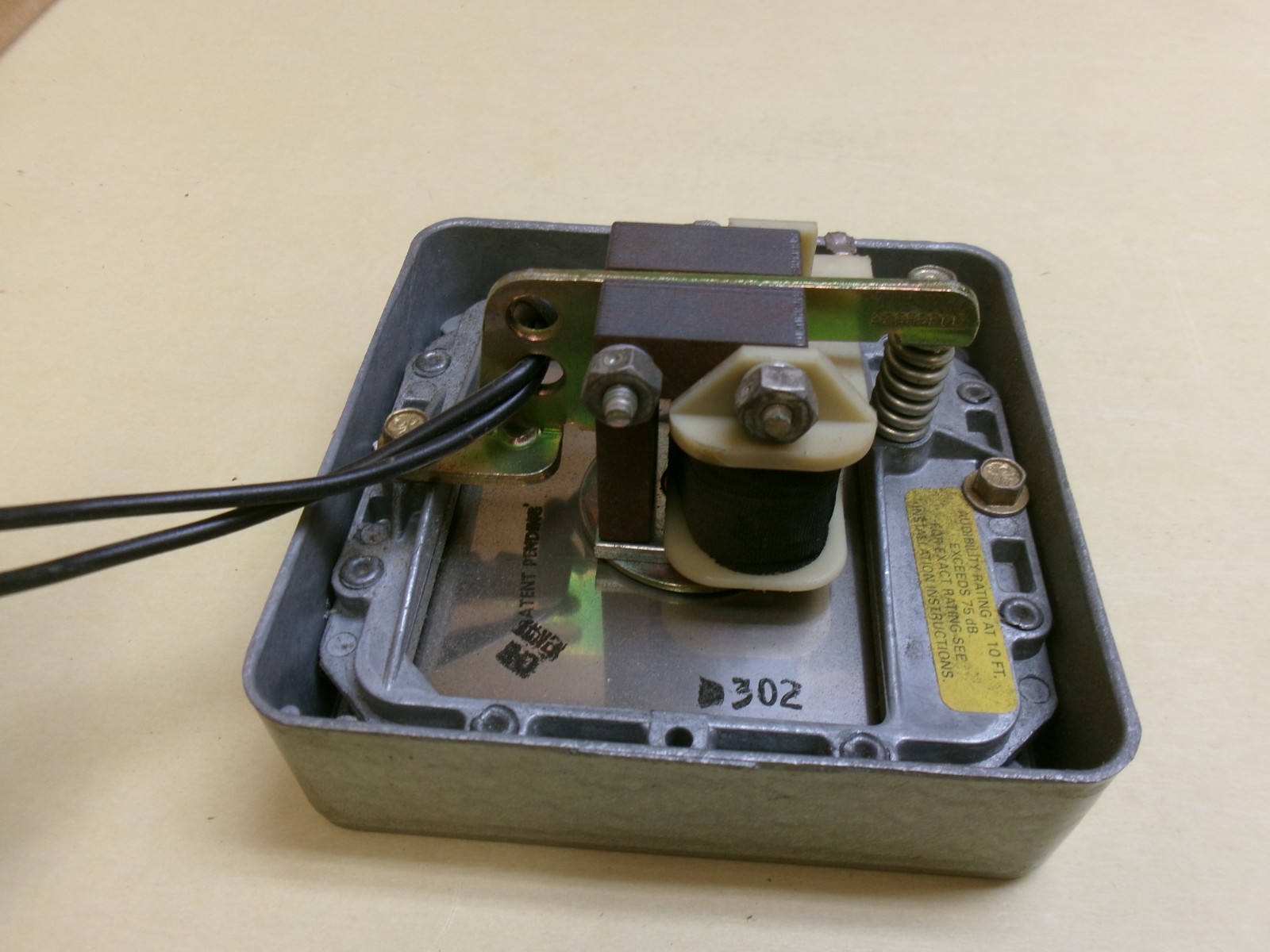Federal Vibratone Horn, Model 350, Series B1