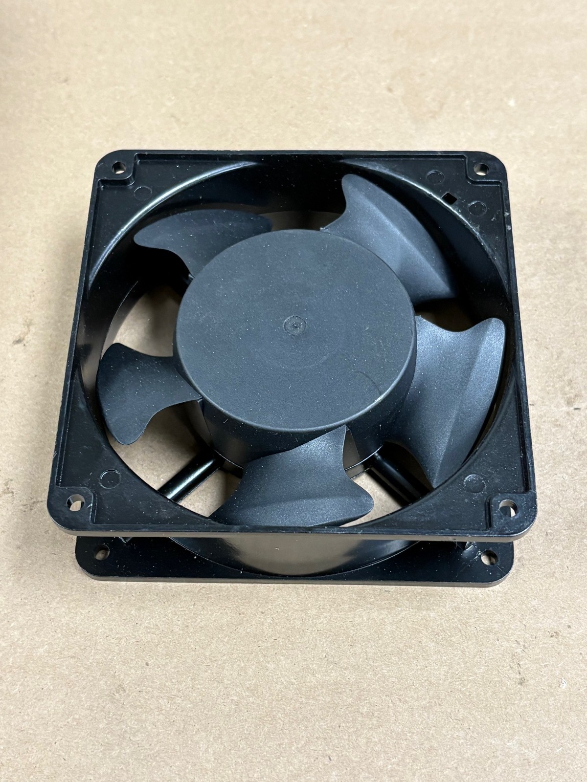 SUNON SP101A COOLING FAN 1123HBT.GN 115V 50/60HZ 0.21/0.18A NEW