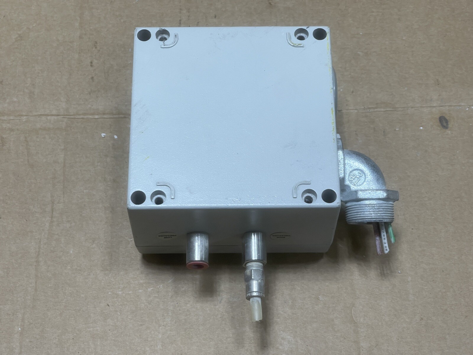 DWYER DHII-015 SERIES DH LL DIGIHELIC LL DIFFERENTIAL PRESSURE CONTROLLER