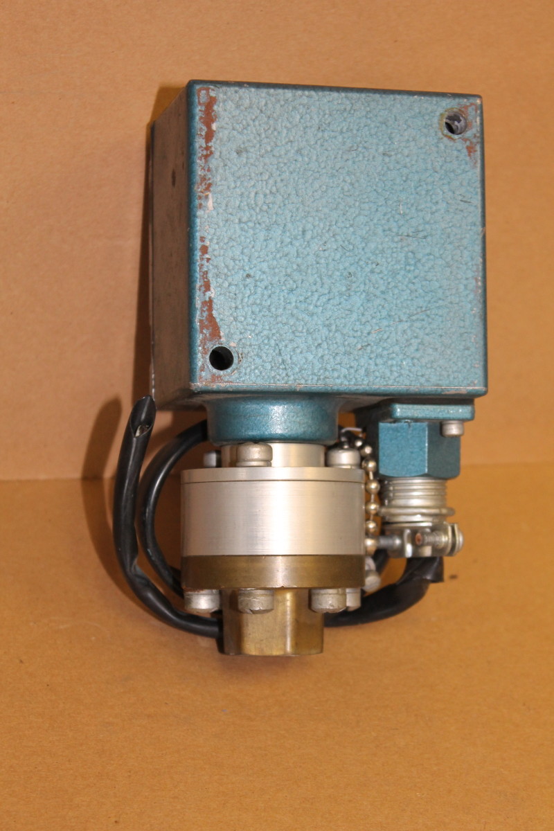 Pressure switch, Hazardous loc,10-160PSI, 15A, 125/250/480VAC, 100P2-3c3 Neo-Dyn