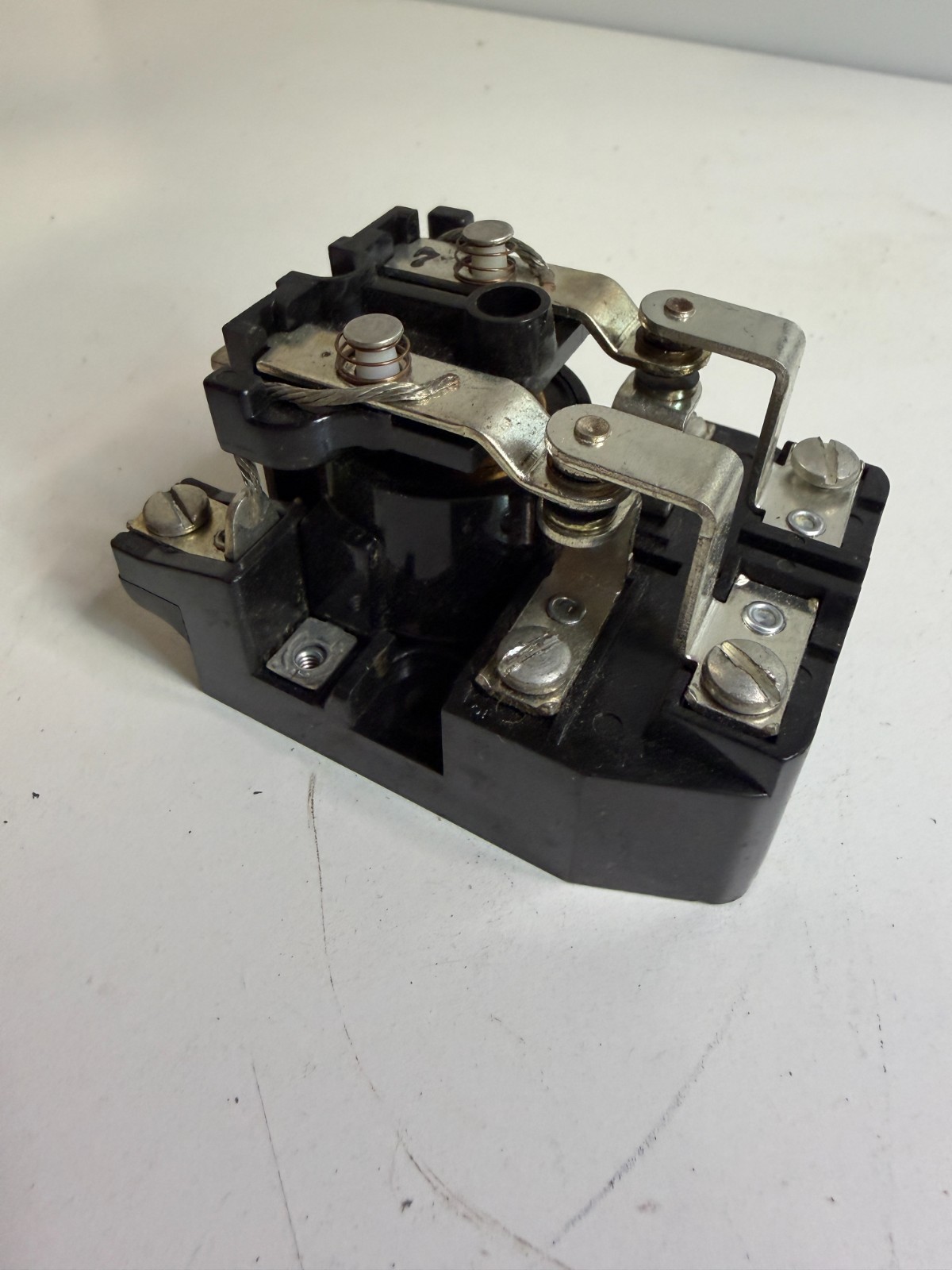AMF Potter & Brumfield PRD11AYO-240 Relay PRD11AY0-240. NOS