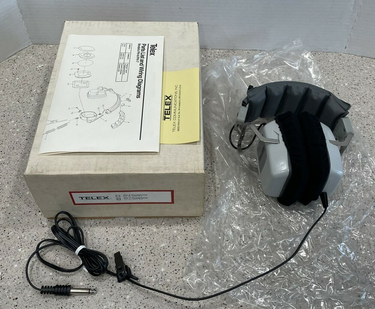 ( NEW IN BOX ) TELEX PH-7 SINGLE CHANNEL HEADSET 64437-013 PH7