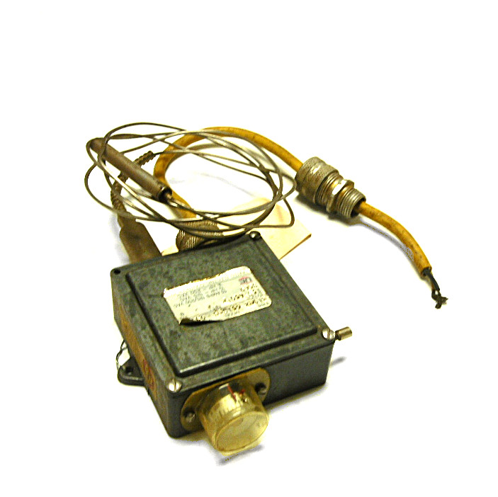 UNITED ELECTRIC E13GX THERMOSTATIC TEMPERATURE CONTROLLER E13GX 6510BS