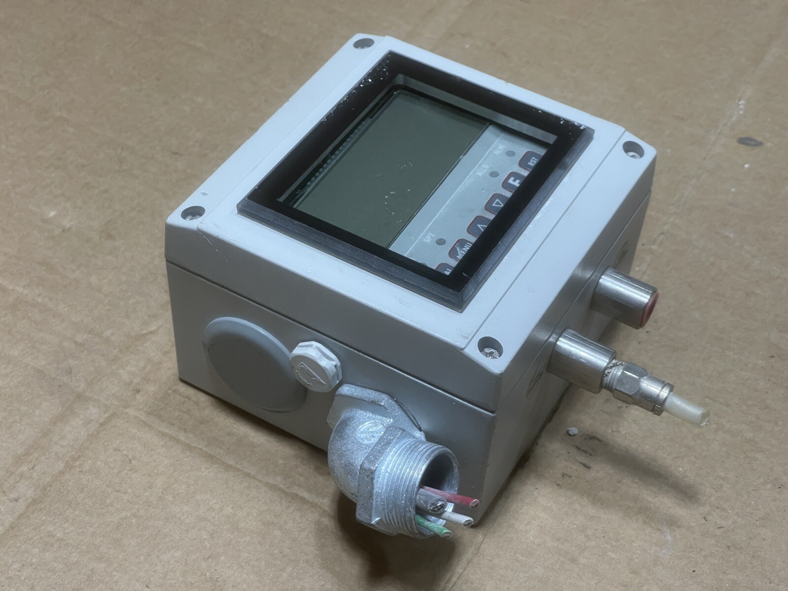 DWYER DHII-015 SERIES DH LL DIGIHELIC LL DIFFERENTIAL PRESSURE CONTROLLER