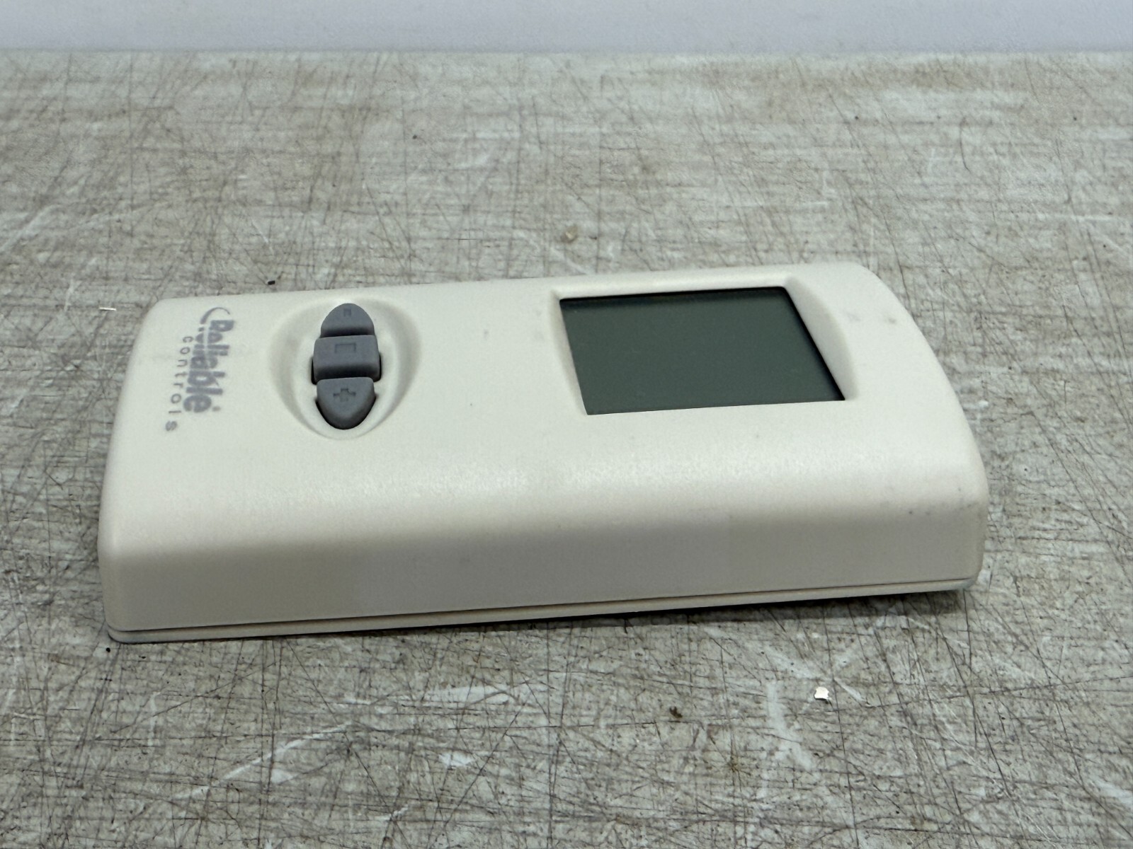 Reliable Controls SMART-Sensor LCD SSL HVAC Building Control Lot of 2 Used