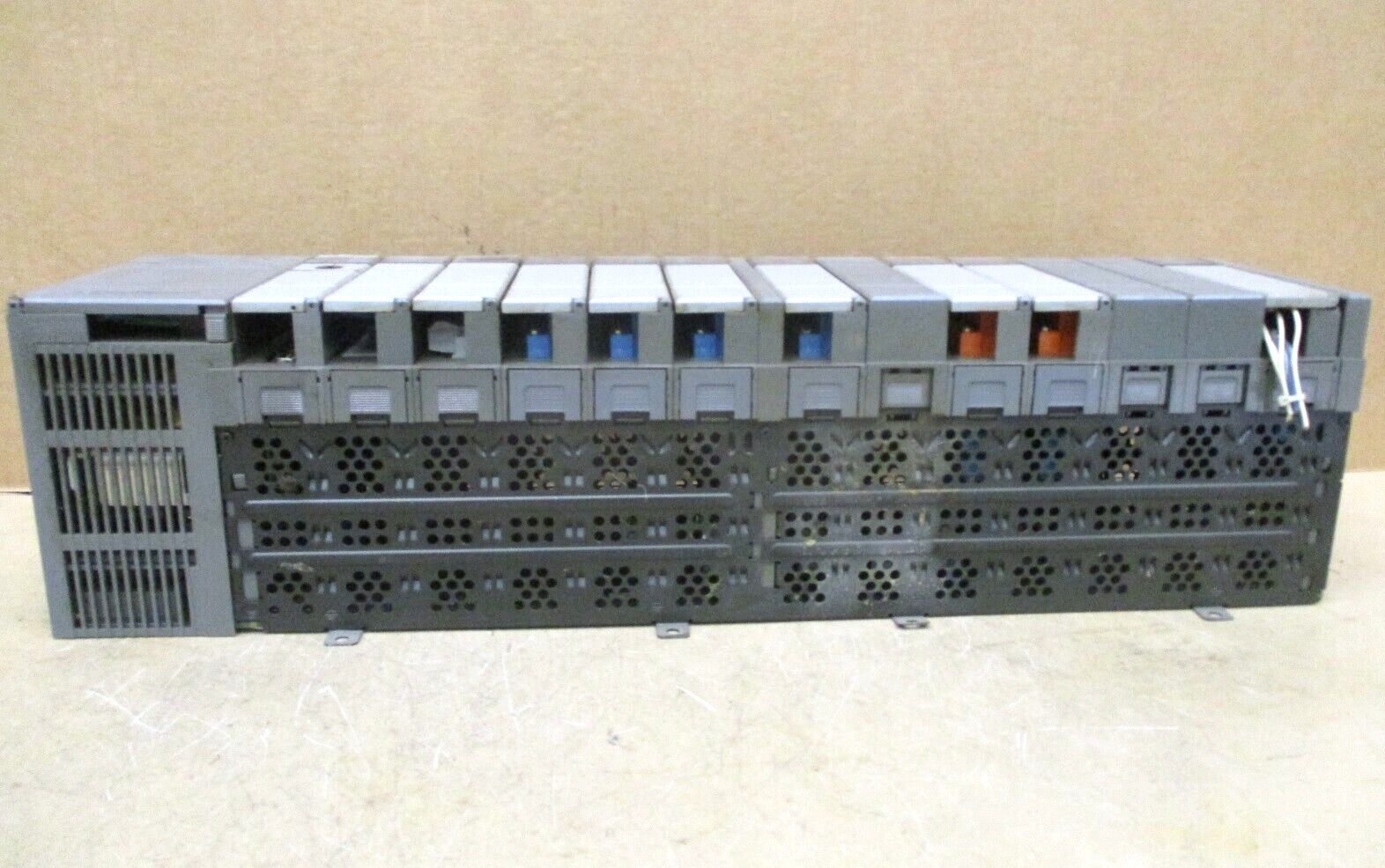 Allen-Bradley SLC 500 1746-P3 Ser A SLC 5/04 CPU 1747-L542 48667GN