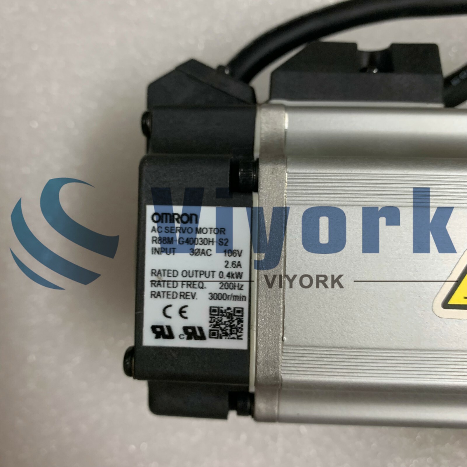 Omron R88M-G40030H-S2 AC SERVO MOTOR R88M SERIES 400WATT 3000RPM NEW