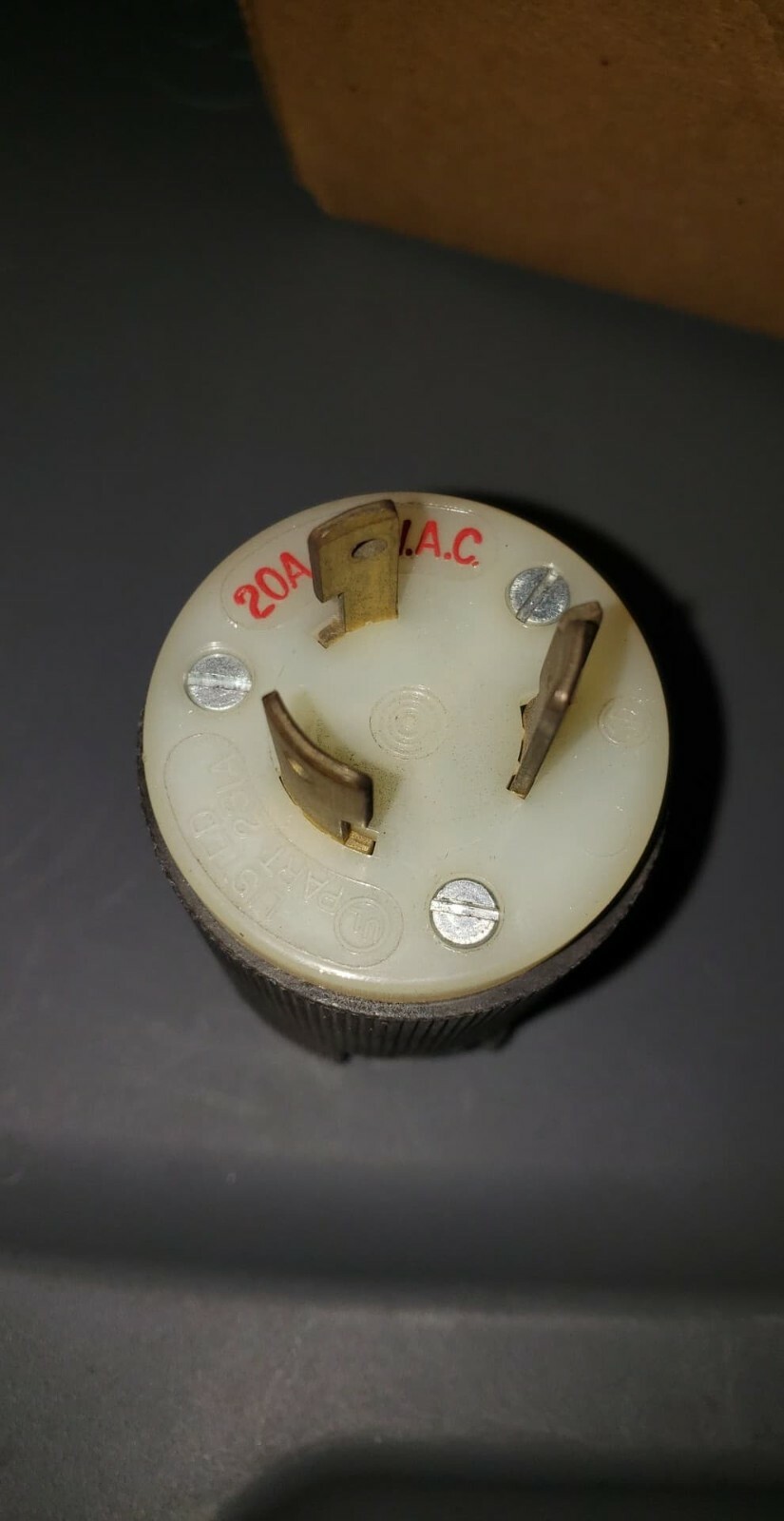 NEW Hubbell Twist Lock 20A 480V Connector Plug *FREE SHIPPING*