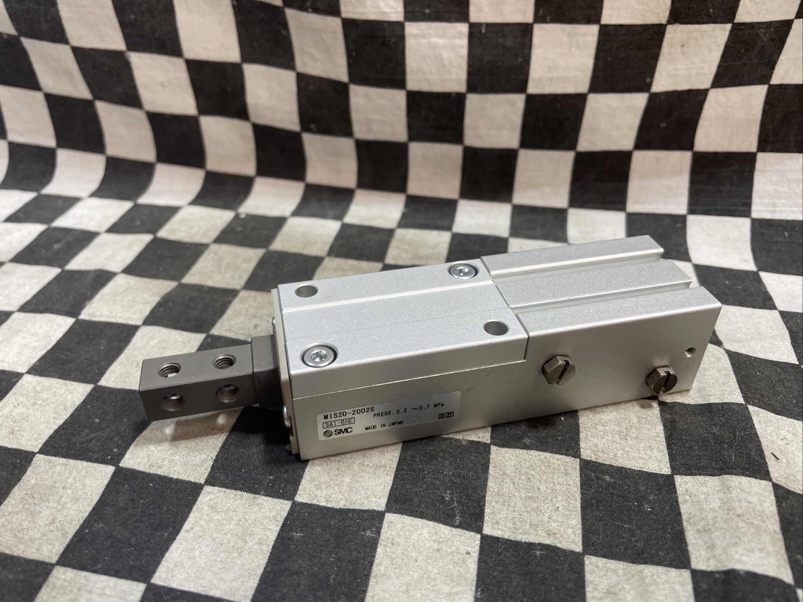 SMC MIS20-20D2S, MIS2020D2S, Escapement MIW/MIS Series, SHIPSAMEDAY#1642W2
