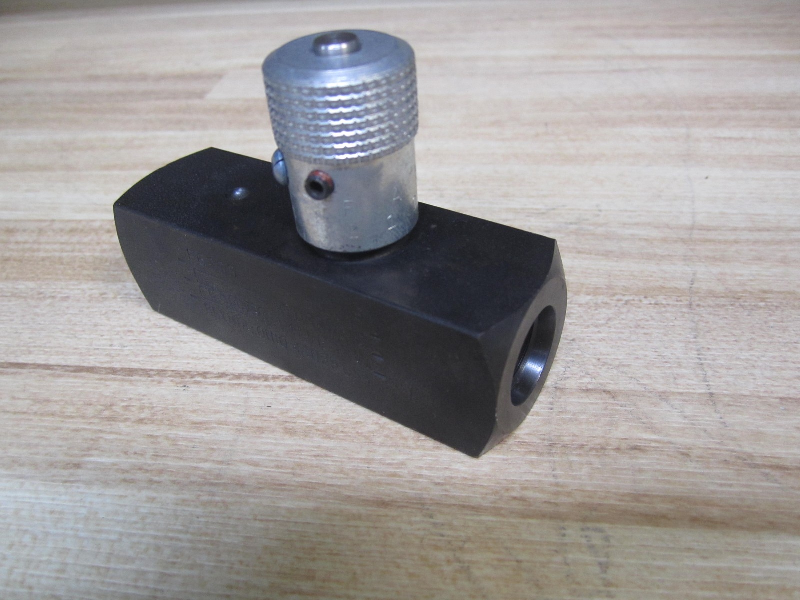 Parker F620S Flow Control Valve