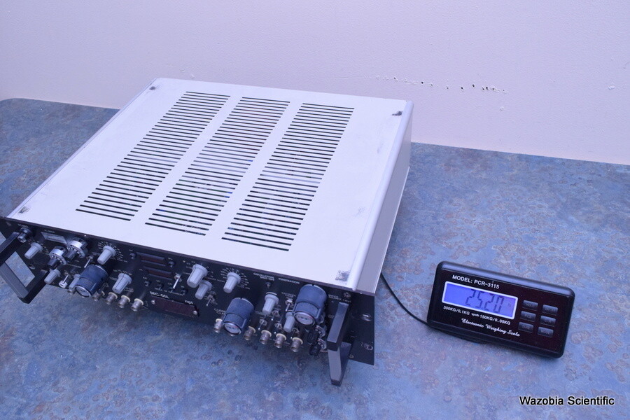 NPI SEC-05L BF SINGLE ELECTRODE VOLTAGE CURRENT CLAMP AMPLIFIER