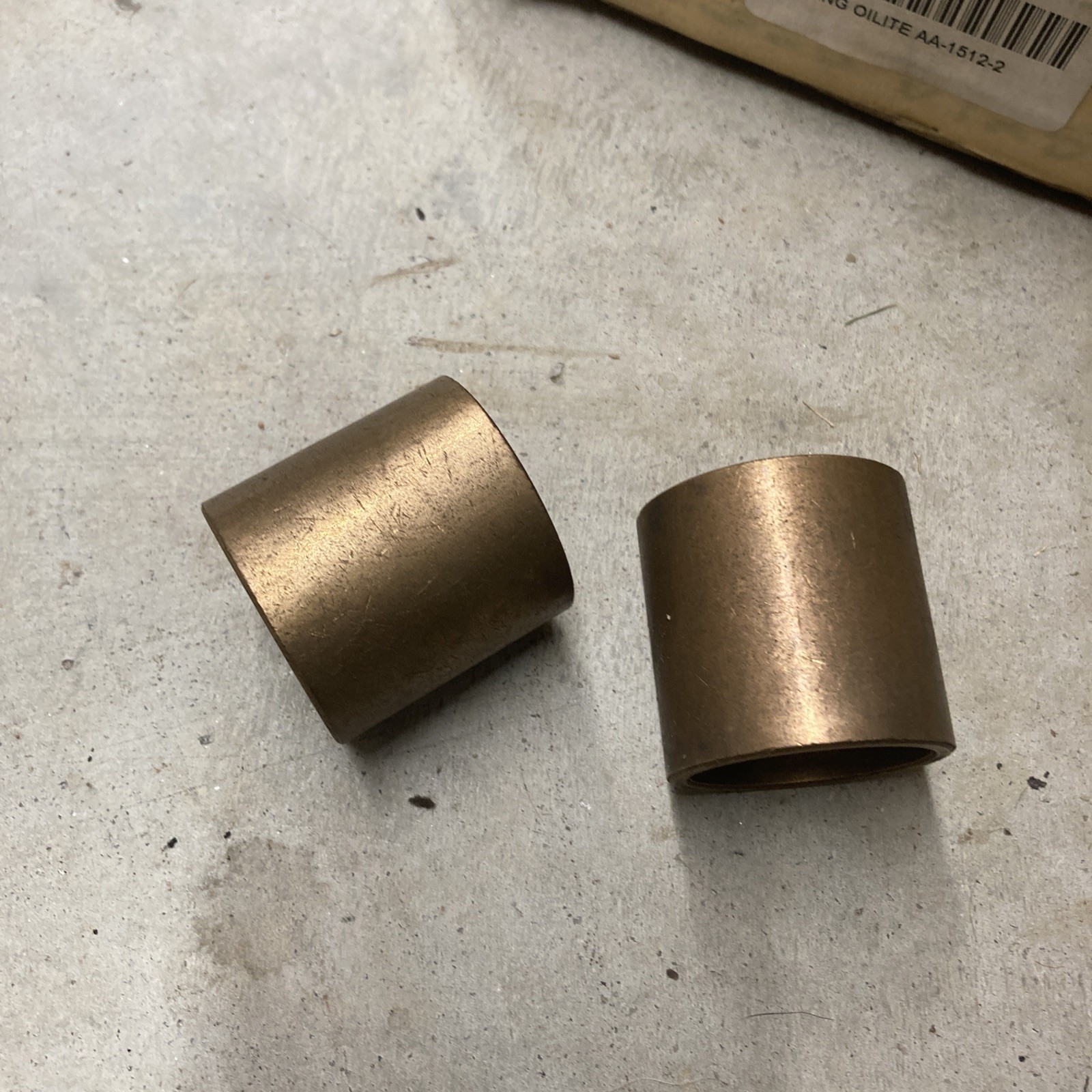 2! AA-1512-2 | Oil Impregnated Bronze Sleeve 1-1/4 ID x 1-1/2 OD x 1-1/2 Oilite