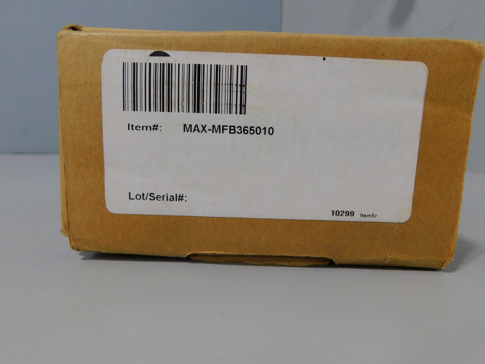 PCTEL/Maxrad Max-MFB365010 Fiberglass Omni Antenna 3.65-3.70 GHz 10dBi