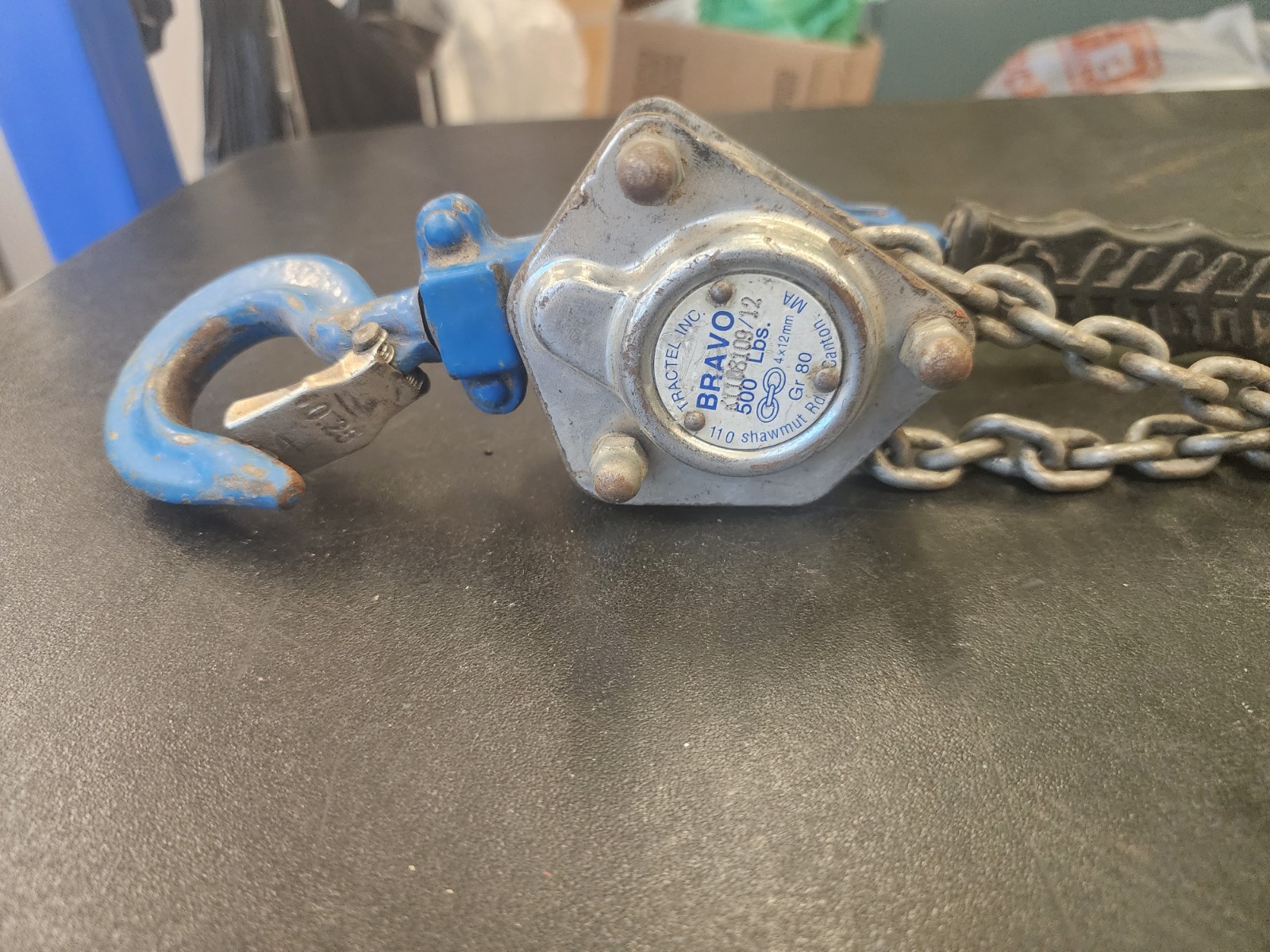 bravo™ Lever Chain Hoist – 1/4 Ton / 500 lbsLever Chain Hoist