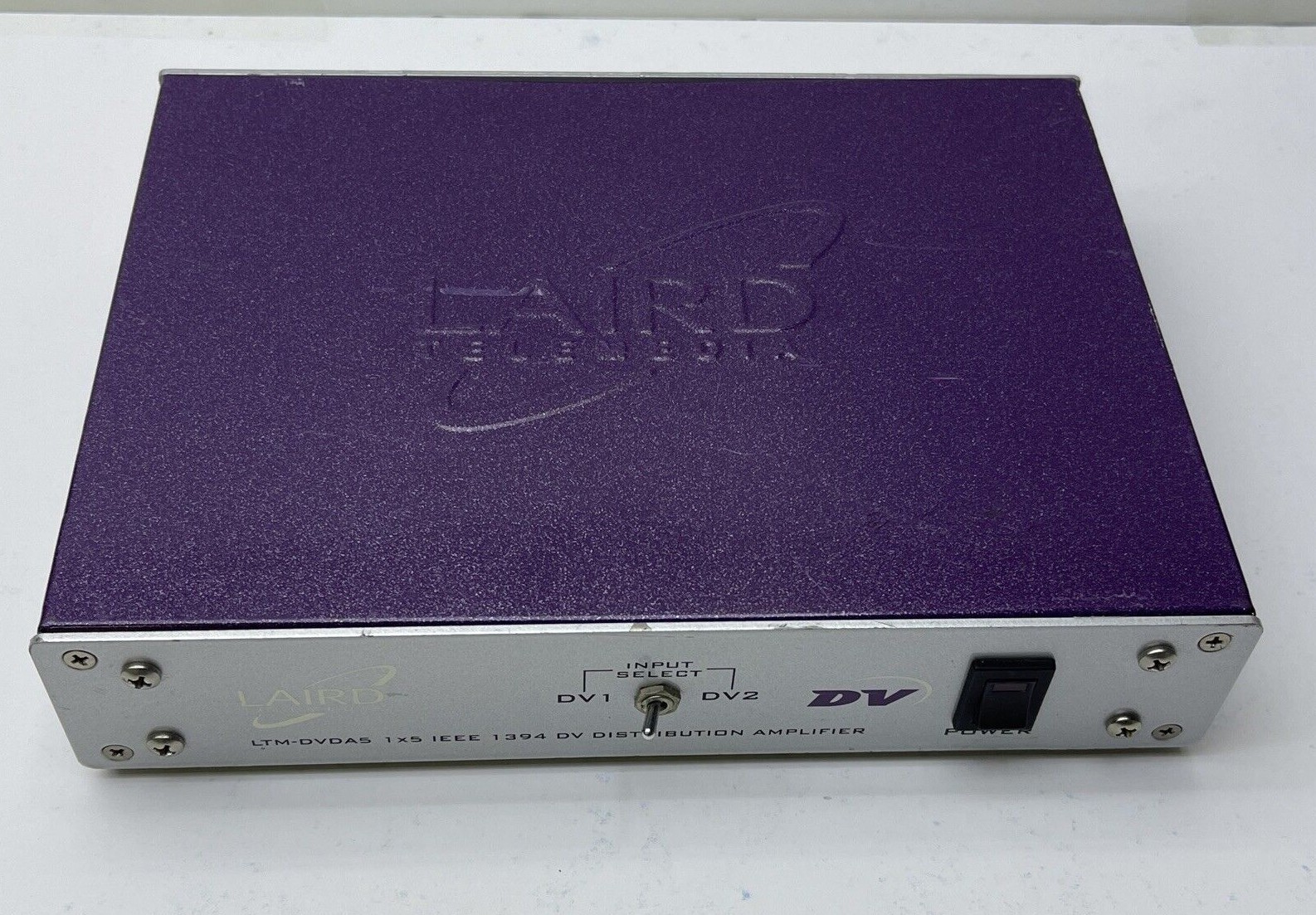 LAIRD TELEMEDIA LTM-DVDA5 1X5 IEEE 1394 DV DISTRIBUTION AMPLIFIER