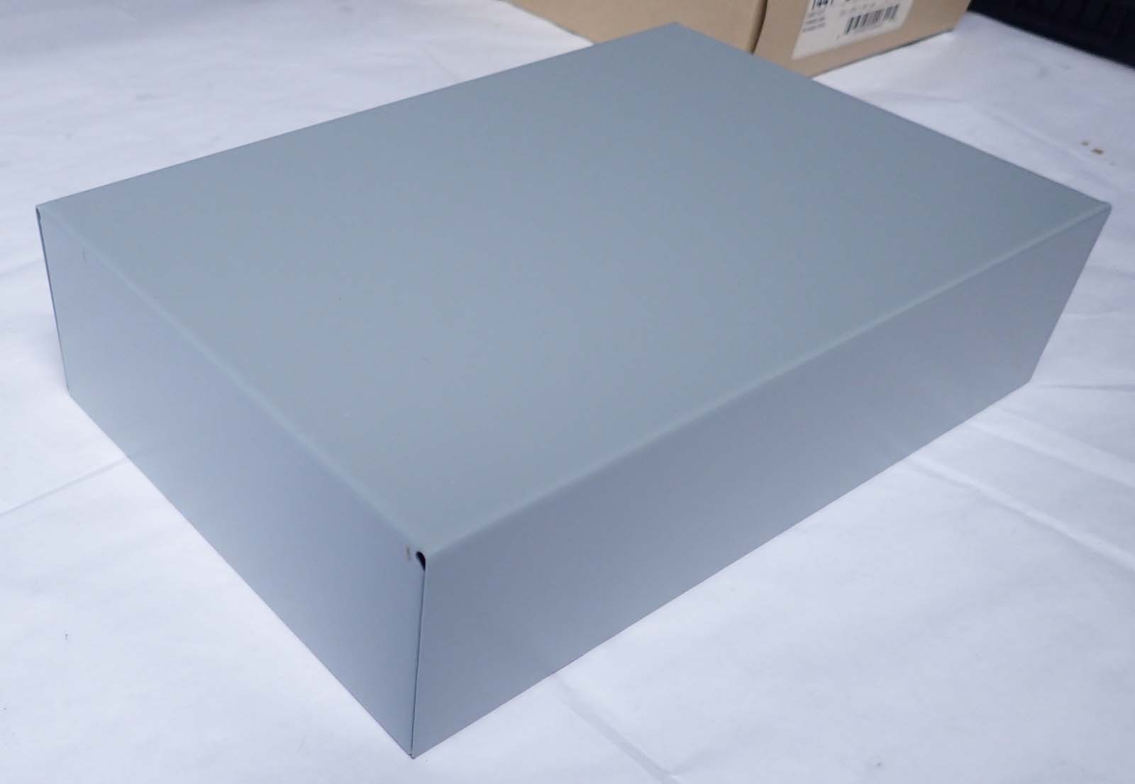 HAMMOND 1441-24 HEAVY DUTY STEEL CHASSIS GREY 12″x 8″x3″ NOS