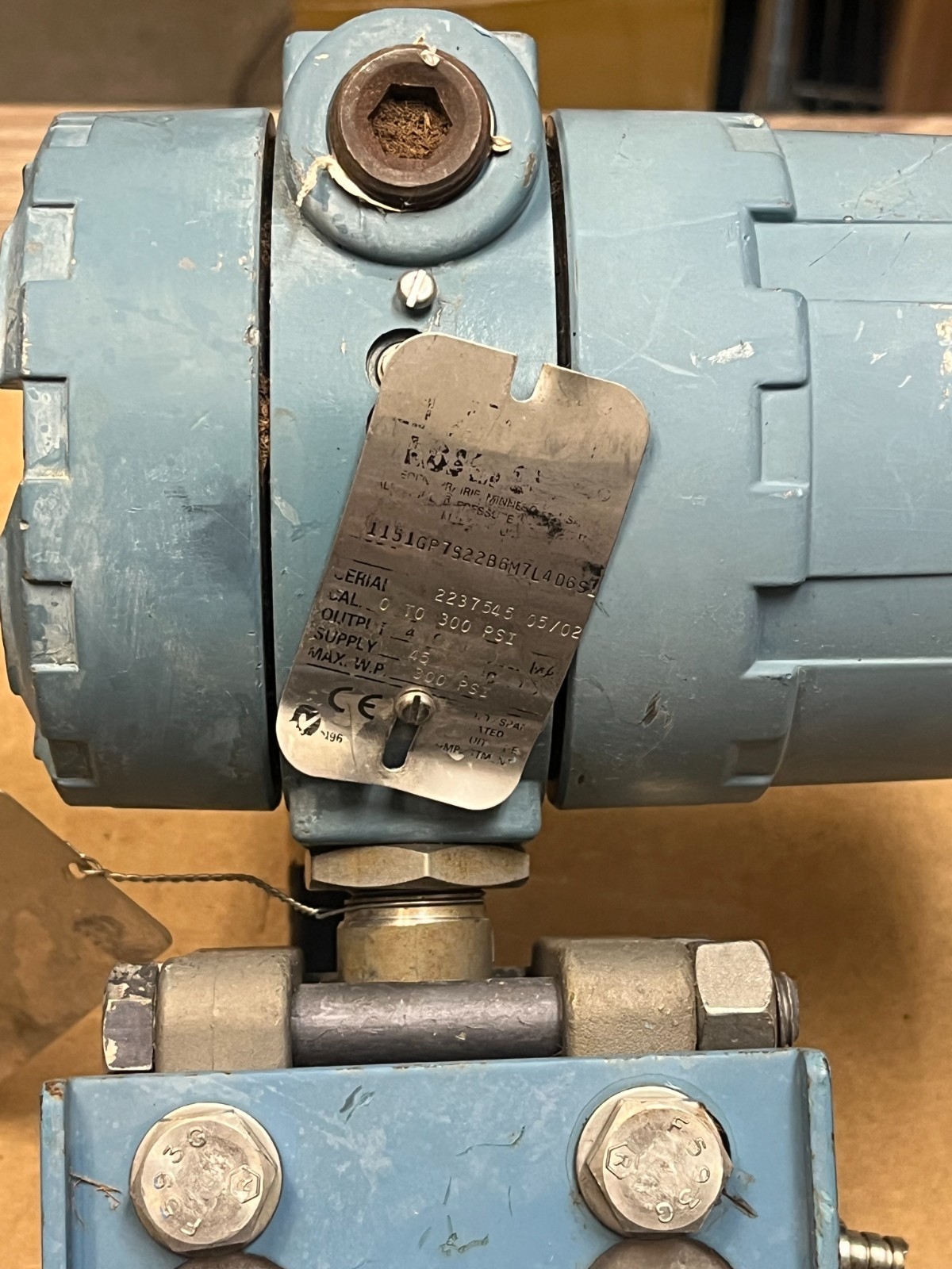Rosemount 1151GP7S22B6M7L4D6S Gauge Pressure Transmitter w/ Mount