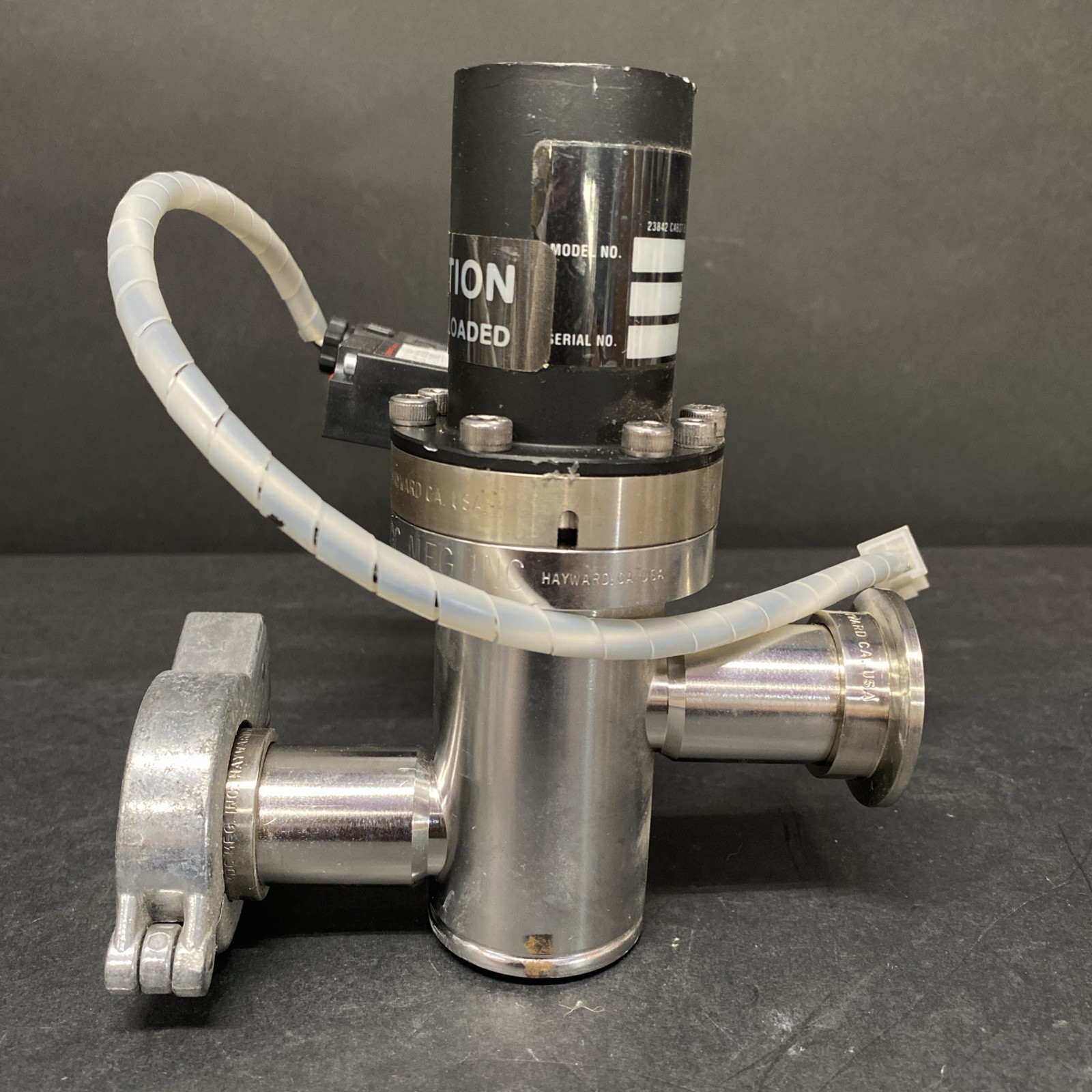 UHV MDC Vacuum Products KIV-100-P Pneumatic Valve & Humphrey Solenoid 321053 Z3