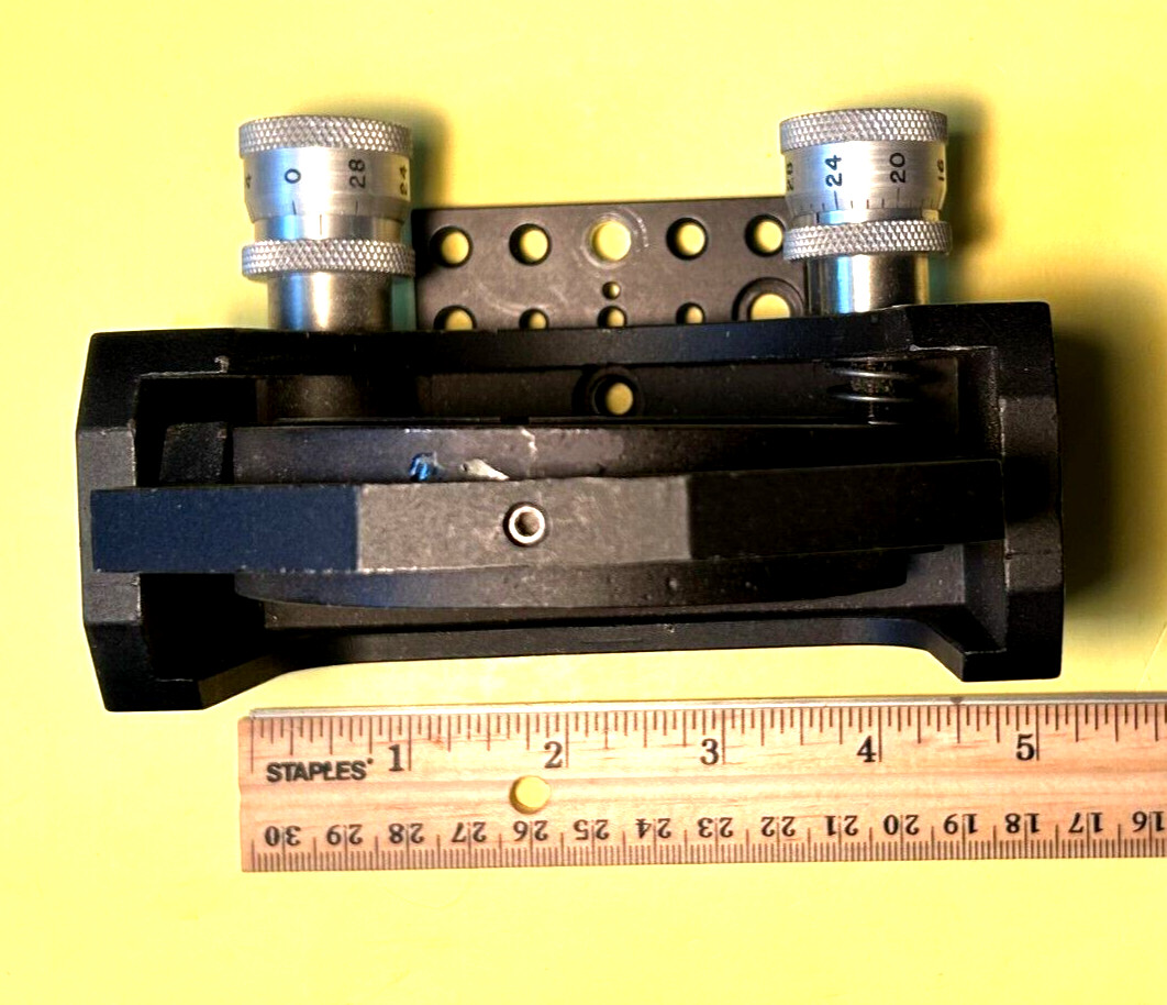 Aerotech 3″ gimbal mirror mount model AOM 110-3 on Baseplate