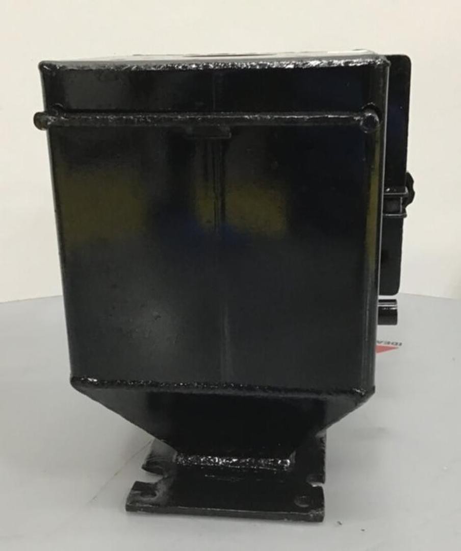 METAL FABRICATOR 7X5 Drawer Magnet MAGNET Used #135114