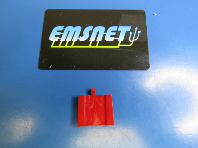 FARGO ASSEMBLY 59011 Qty of 40 per Lot LOCK-WEDGE DILL BLOX RED