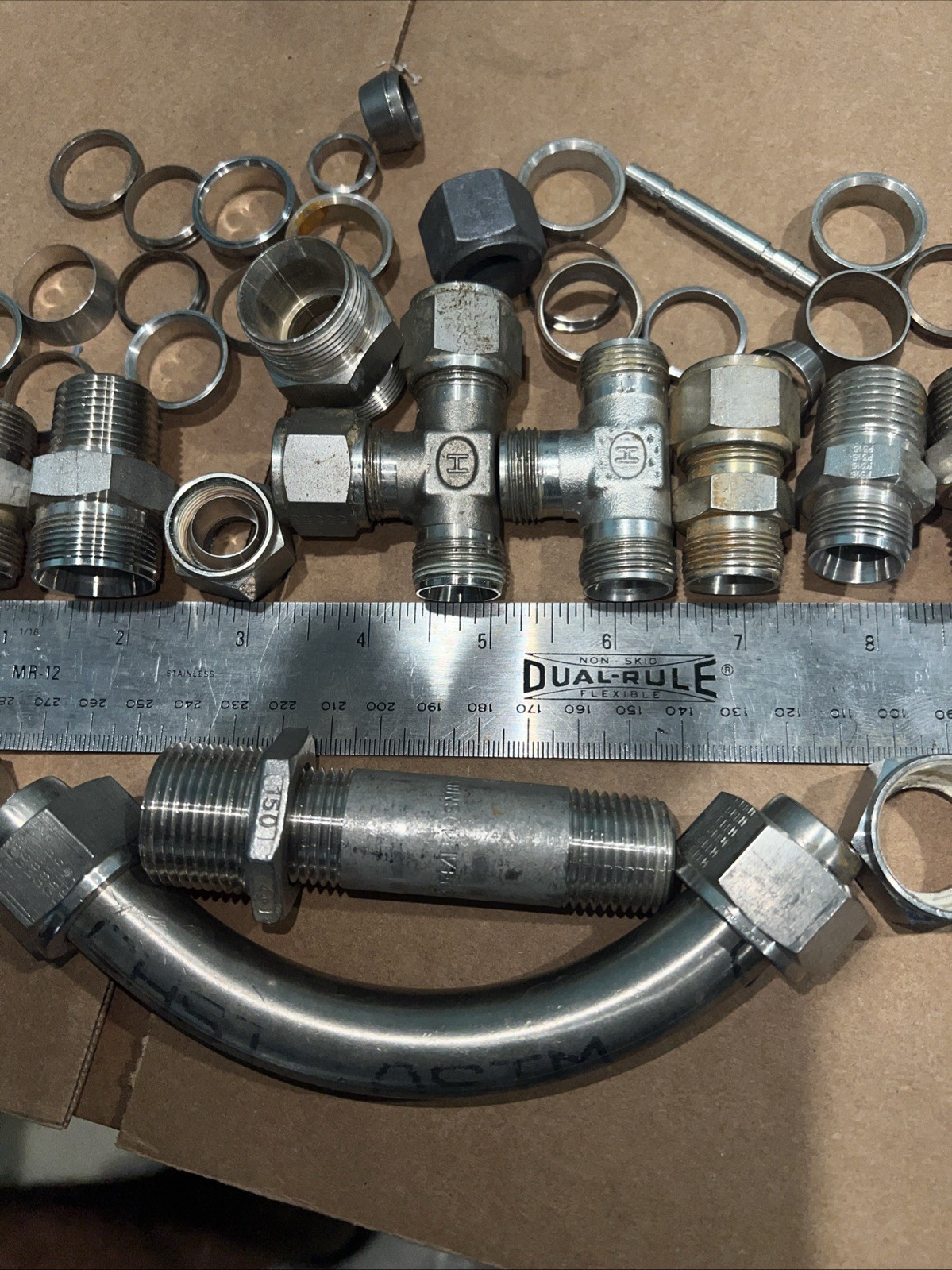 Lot Of Assorted SWAGELOCK Fittings STAINLESS STEEL .. As In Pictures