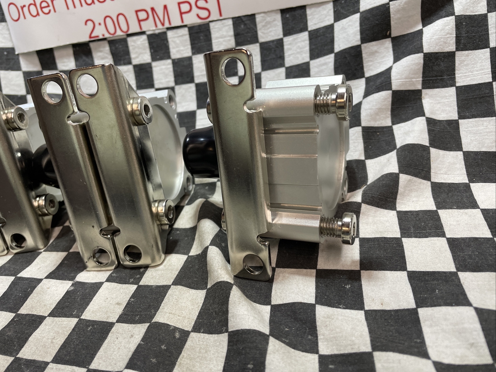 SMC CQ2-Z COMPACT CYLINDER, CQ2L63-100DMZ, CQ2L63100DMZ, LOT OF 4, SHIPSAMEDAY
