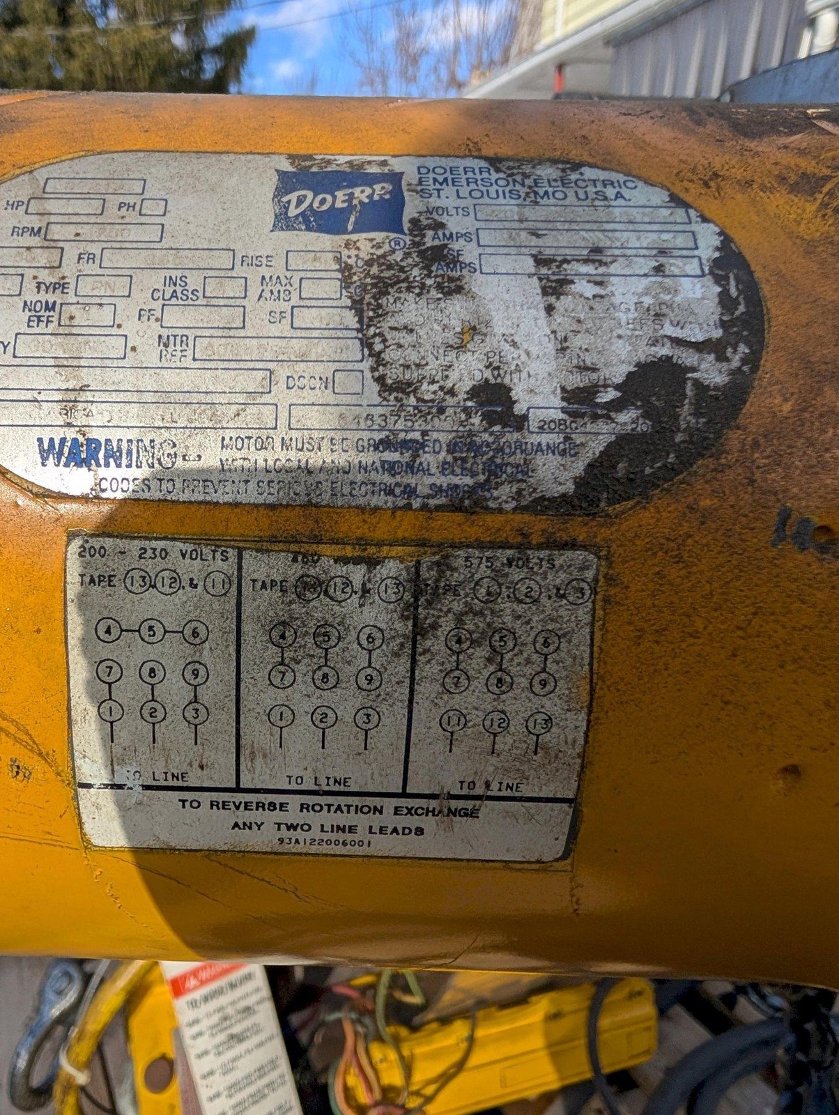 Yale 2-Ton Hoist & Tilt Lock Crane KEL2-107H71/252 | 4000 lb Cap | 460V 3PH | LS