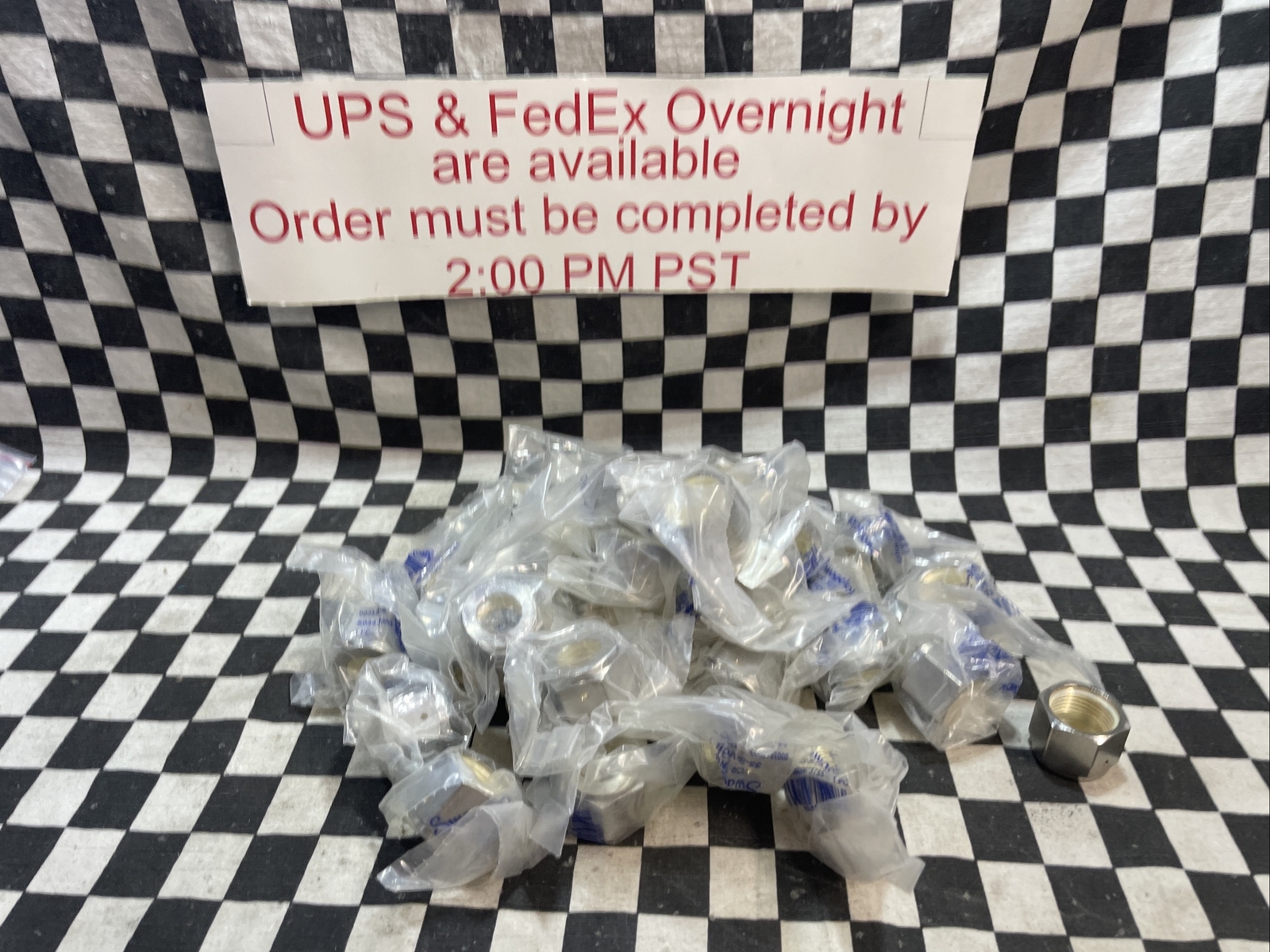 SWAGELOK SS-8-VCR-1, SS8VCR1, Female Nut 1/2″, LOT OF 12, SHIPSAMEDAY#1612V5