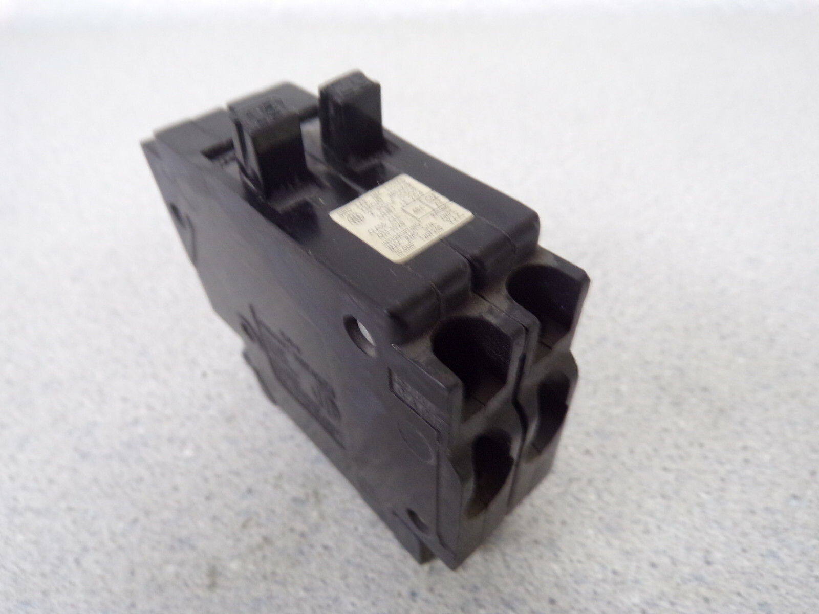 EQT 2-Pole LE-204 Circuit Breaker *FREE SHIPPING*
