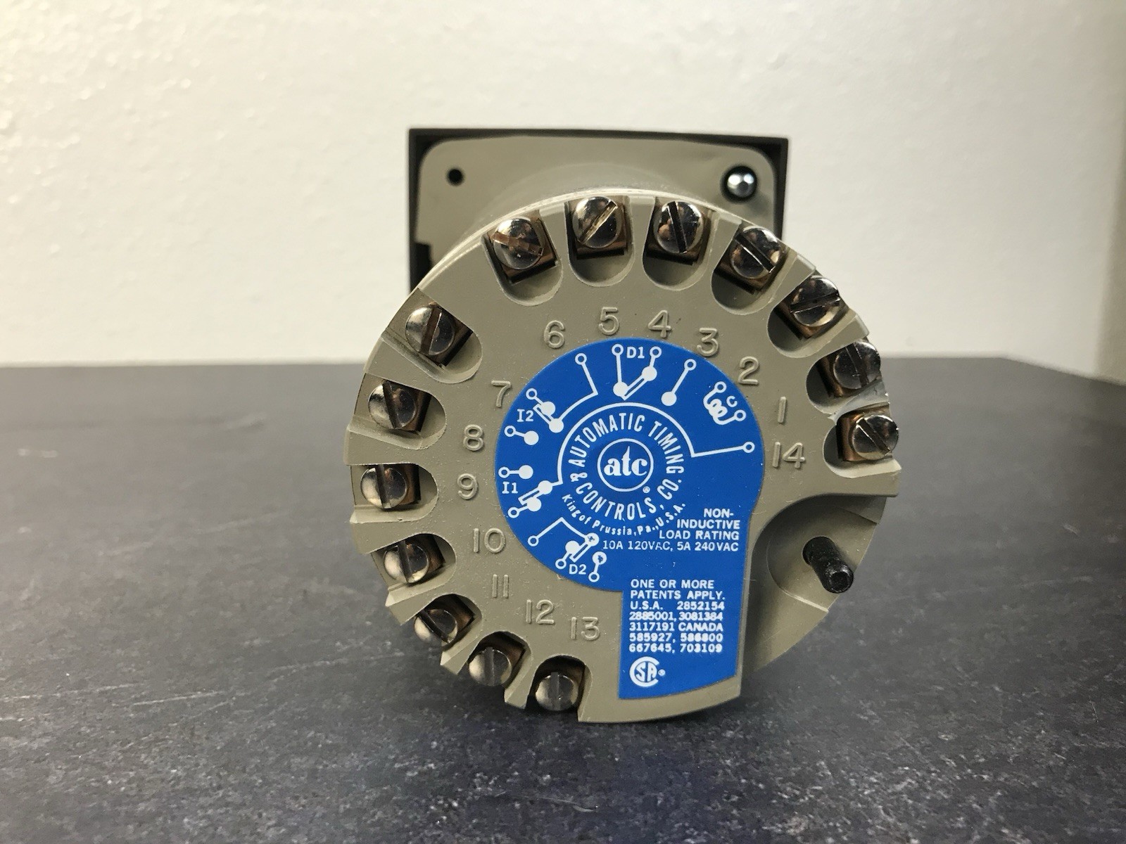 ATC Automatic Timing Controls 305E-030-A-1-0-PX Motor Driven Analog Reset Timer