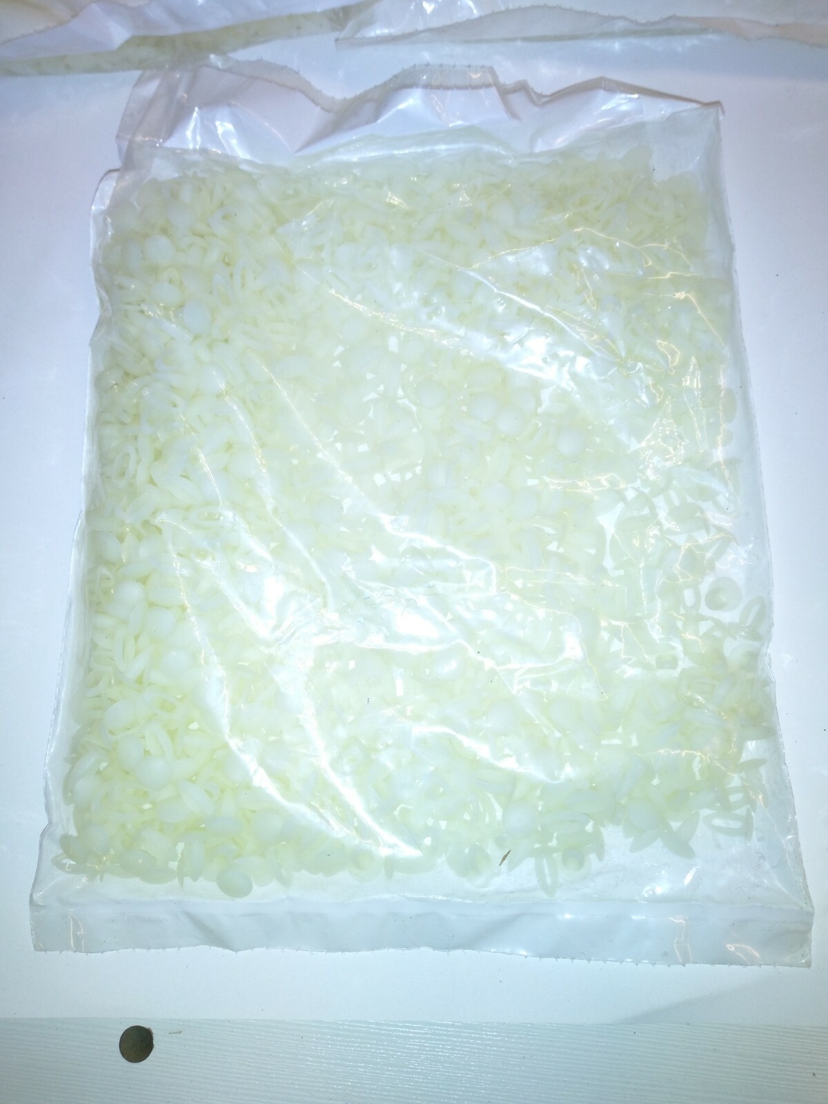 Hubbell Power Systems, Inc. Arrow Clip Nylon 115086/ 27AC0028 (3000 Pack)