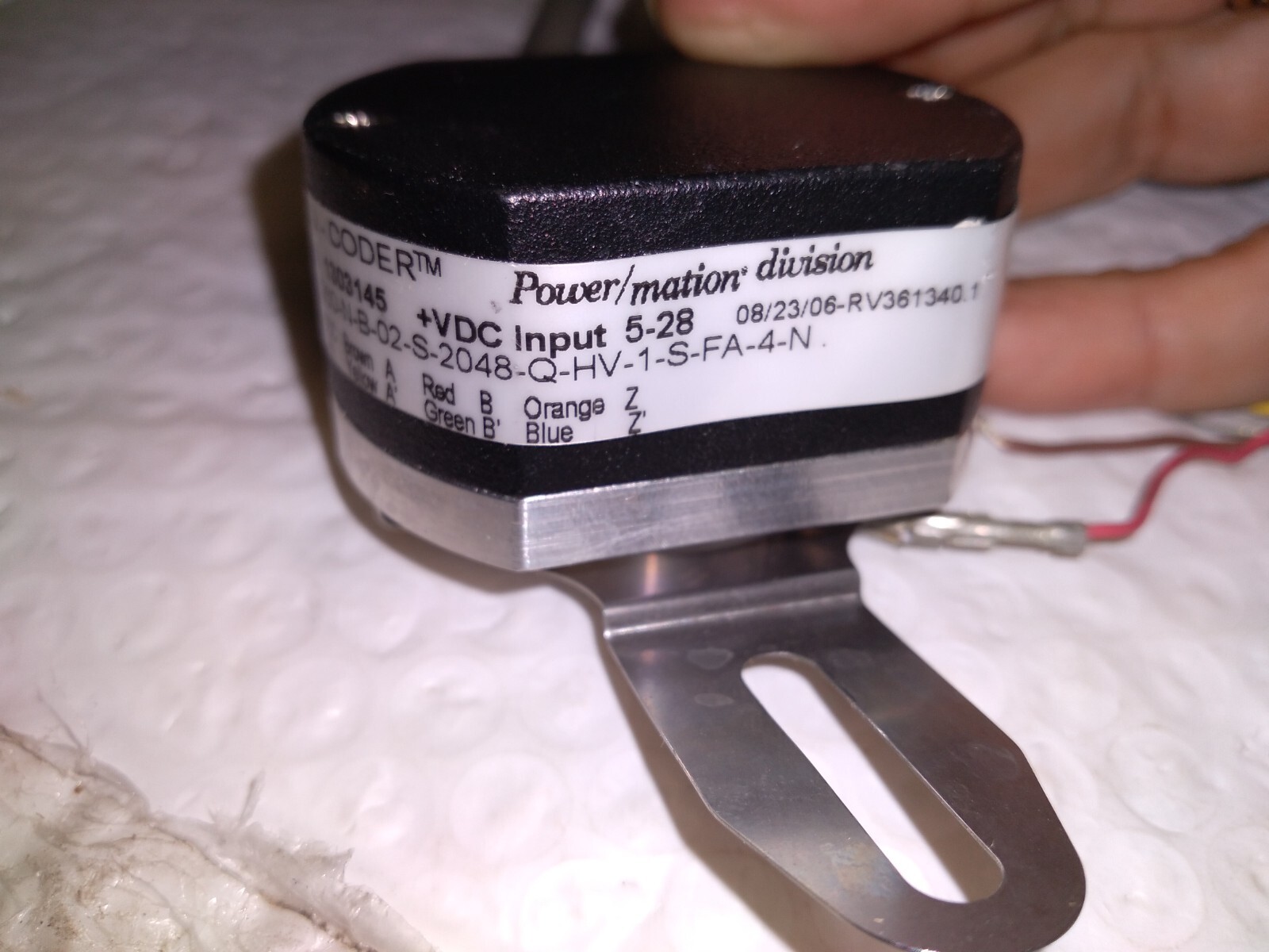 ACCU-CODER 260-N-B-02-S-2048-Q-HV-1-S-FA-4-N