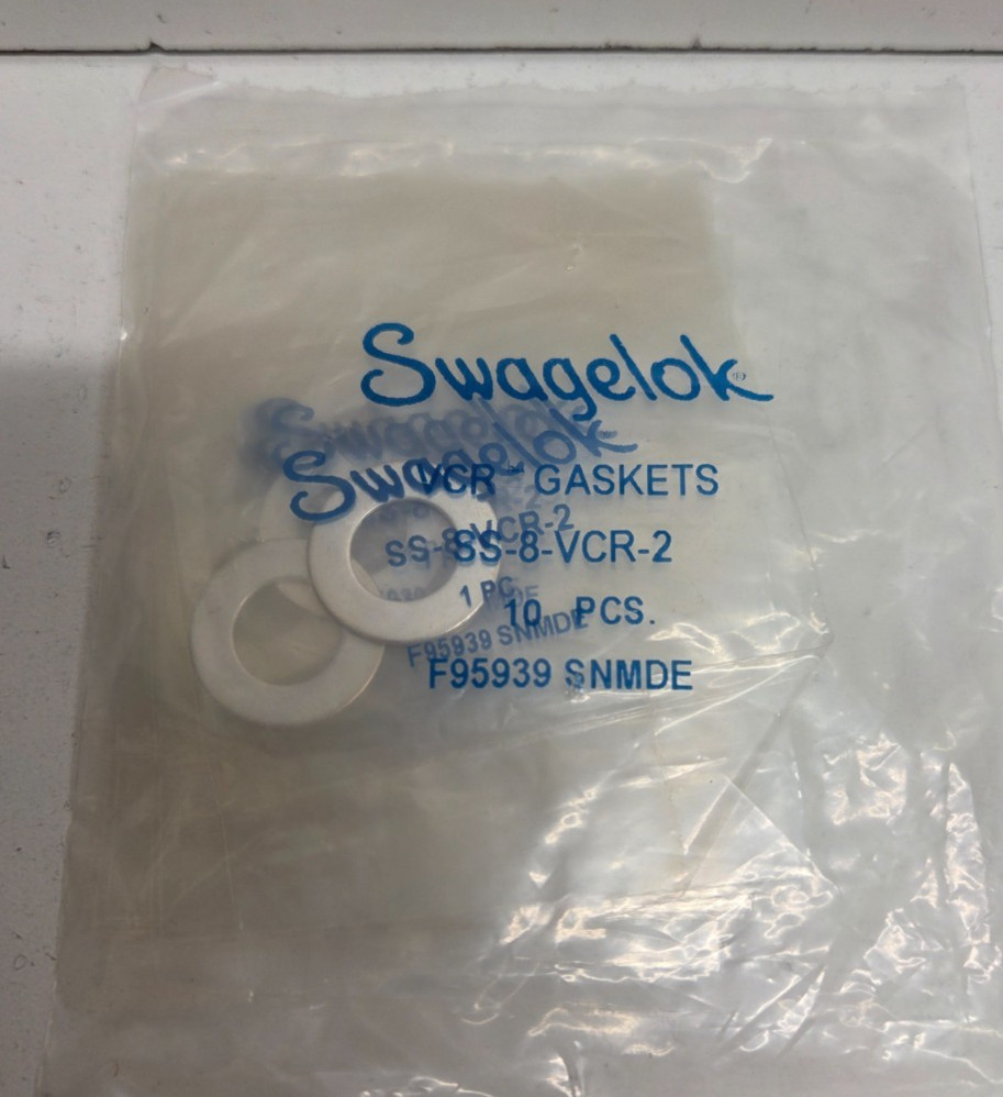 LOT OF 10 NEW IN BAG! SWAGELOK 1/2″ STAINLESS VCR FACE SEAL FITTINGS SS-8-VCR-2