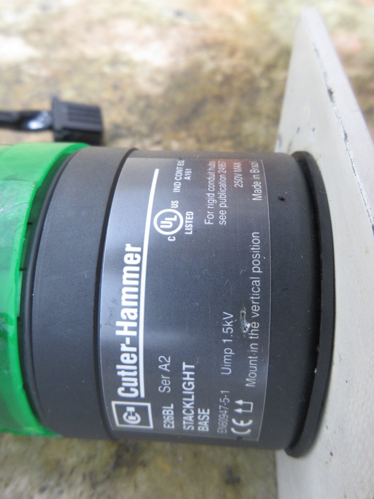 OKUMA ESV-3016 CUTLER HAMMER E26BL SERA2 STACK LIGHT BASE EN60947-5-1 ALARM LAMP