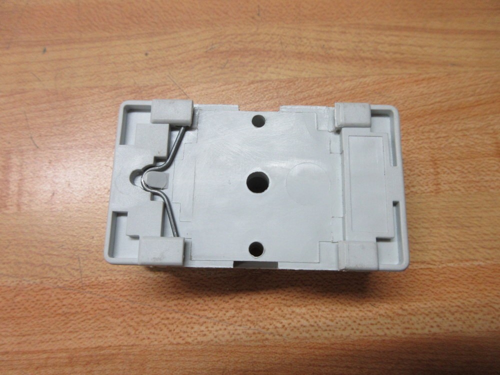 Allen Bradley 700-HN100 Relay Socket 700HN100 Series C