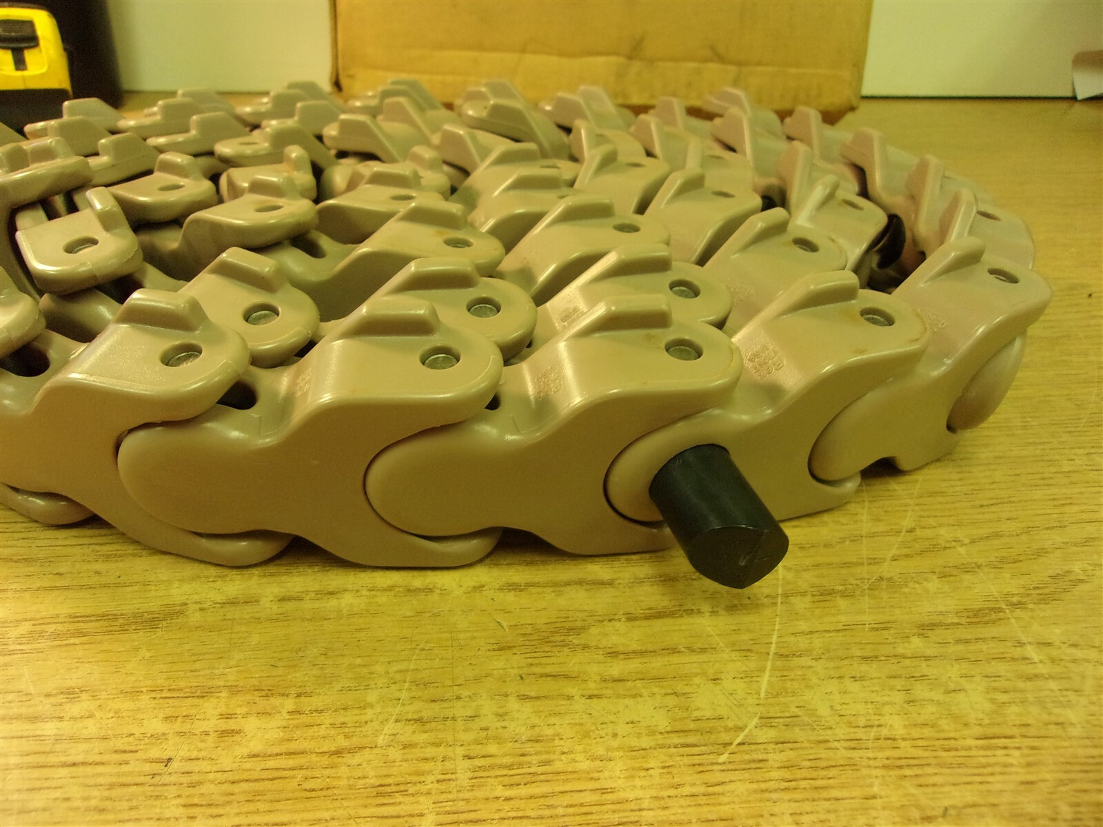 NEW Rexnord LF1701-AY1 9.84ft Table Top Chain *FREE SHIPPING*