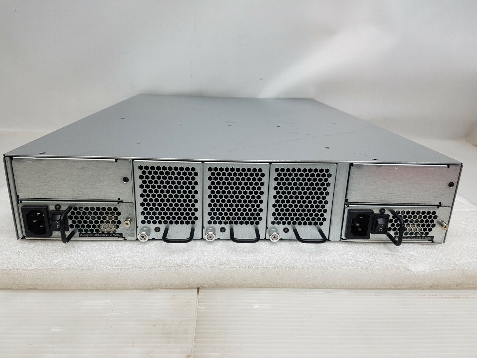Brocade EMC DS-5300B 5300 48 Port Active 8Gb FC Switch EM-5320